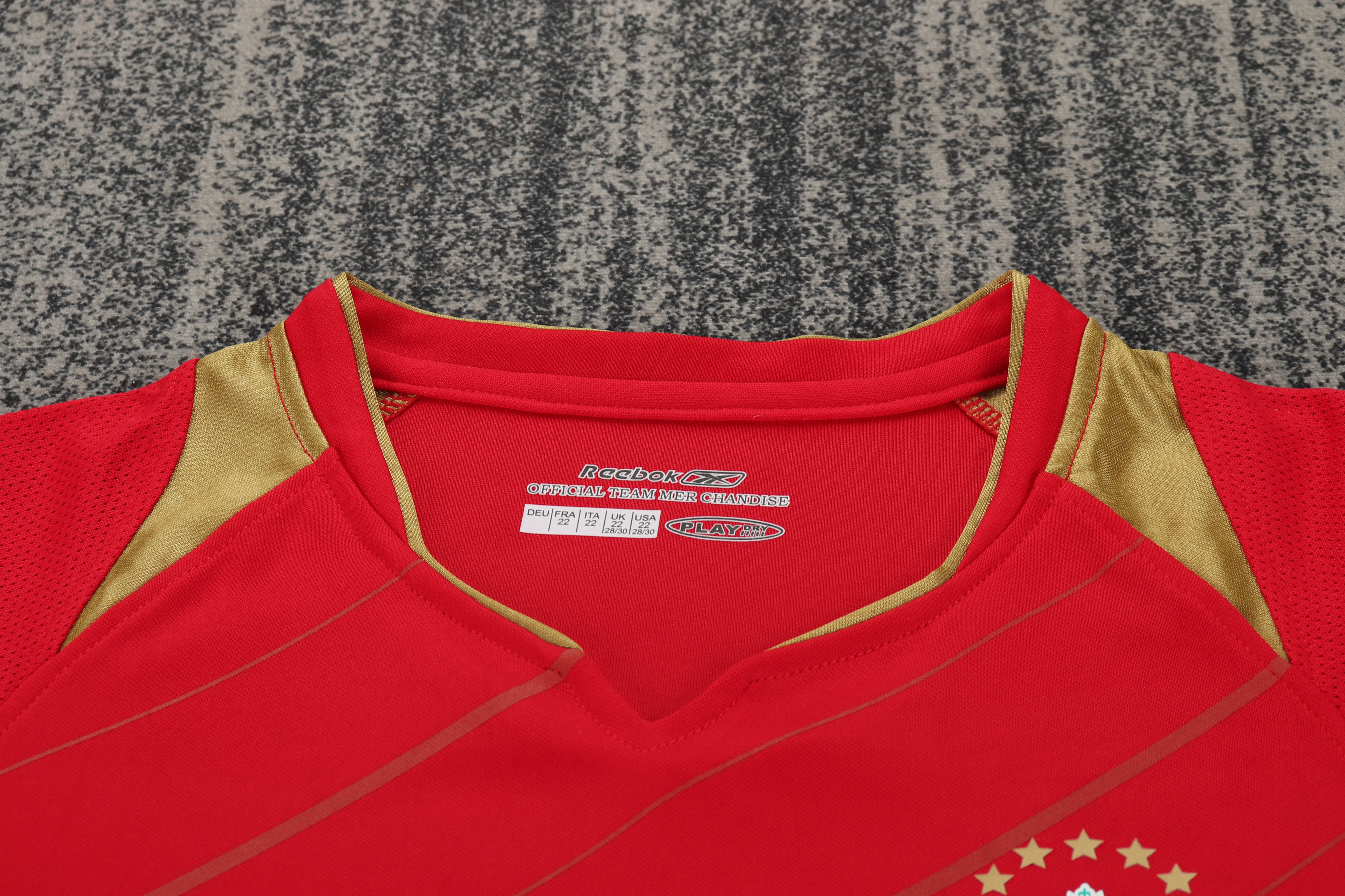 Kids kit LVP 2005/06 Home 4