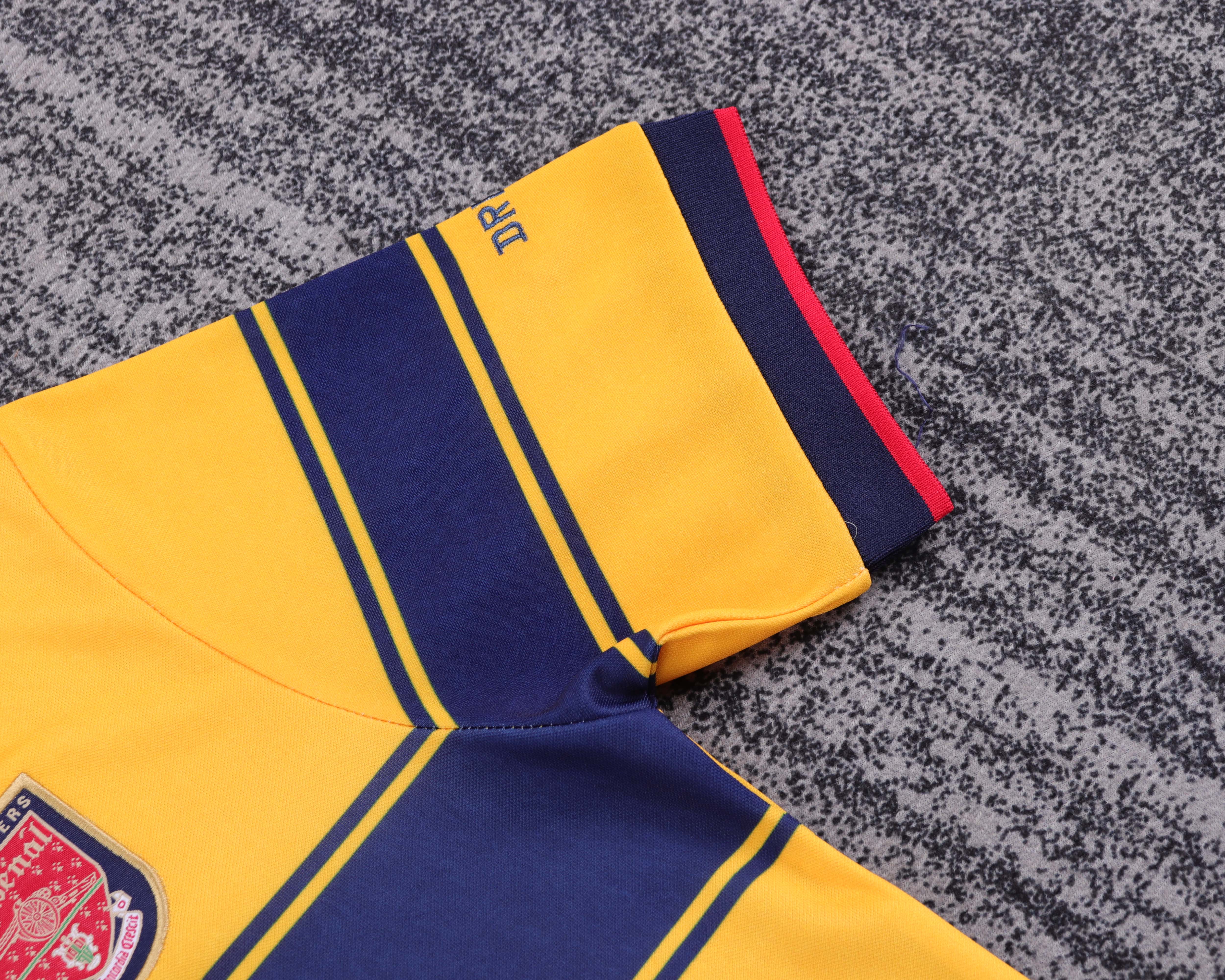 Kids Retro1997-99 Arsenal Away 4