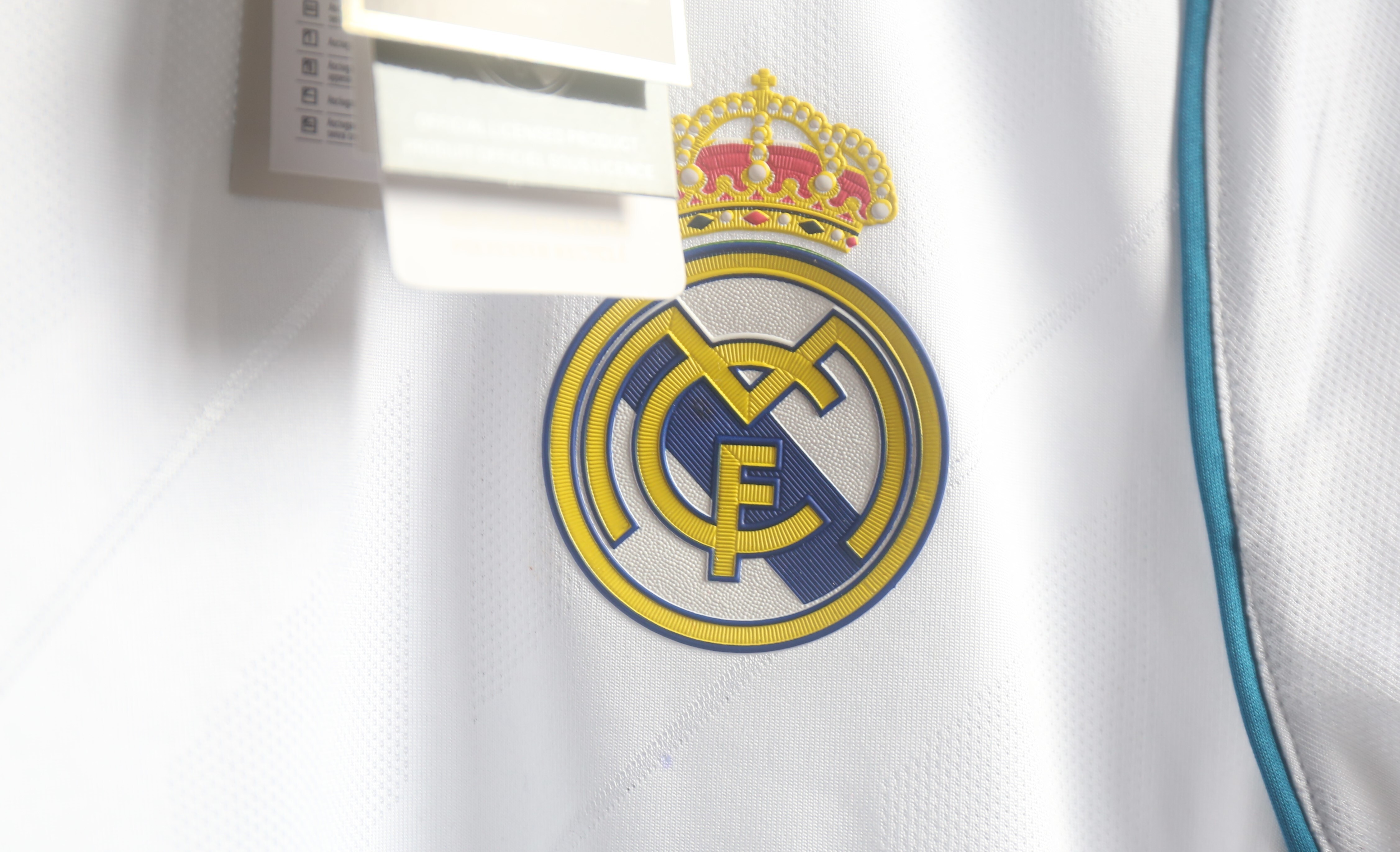 Player Version Retro Real Madrid 17/18 Home Long Sleeves S-3XL