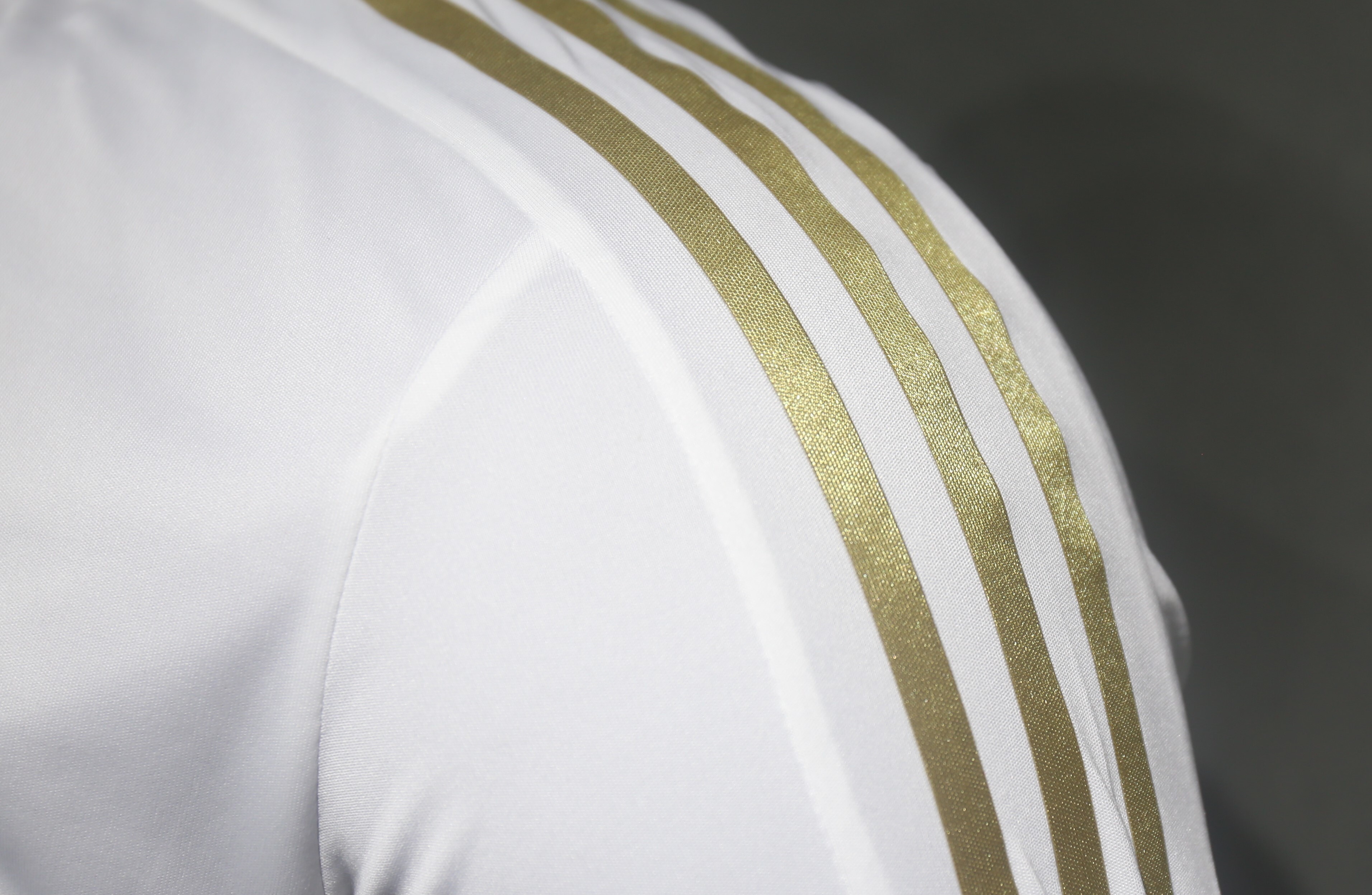 Player Version Retro Real Madrid 11/12 Home Long Sleeves S-3XL