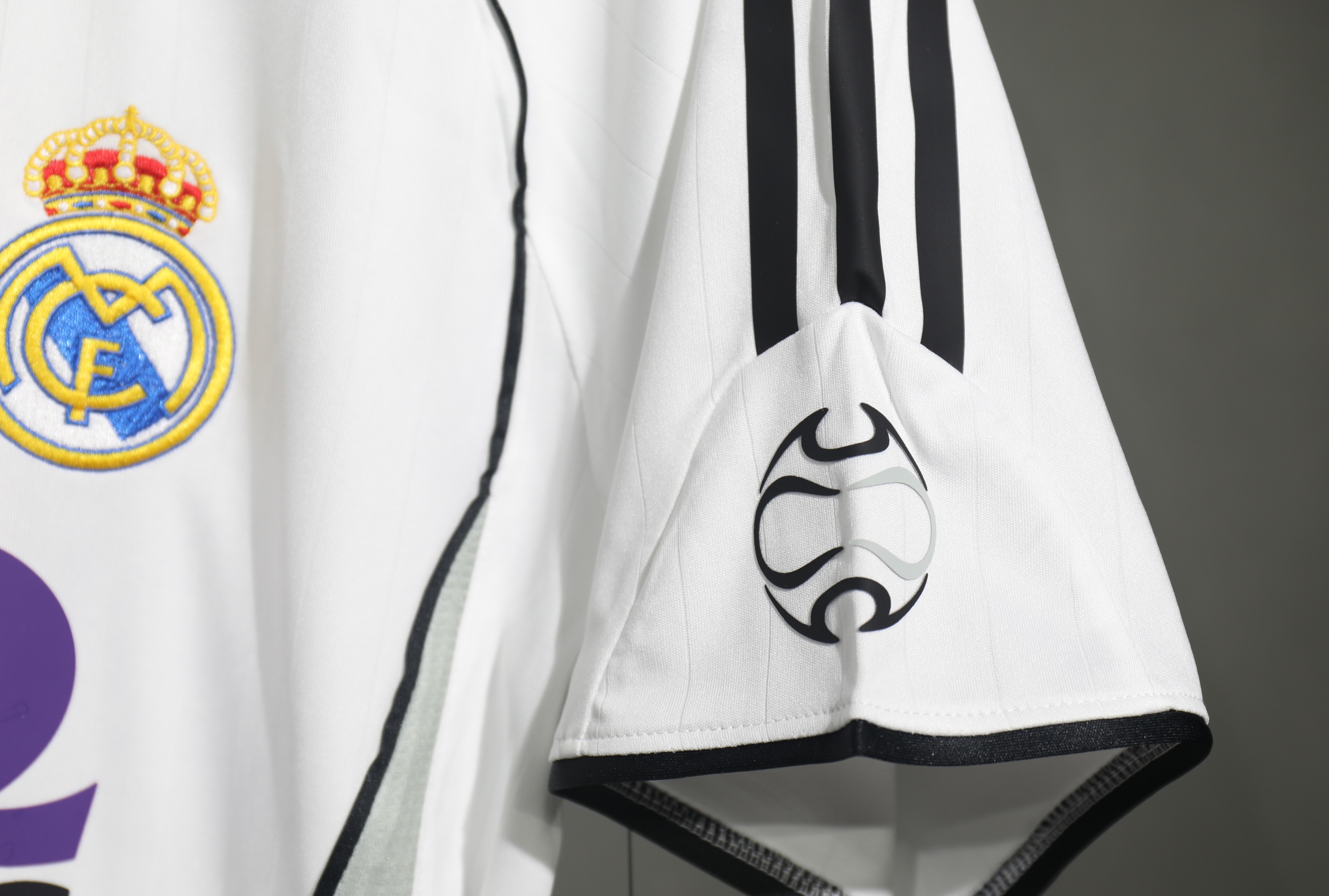 Player Version Retro Real Madrid 06/07 Home White S-3XL