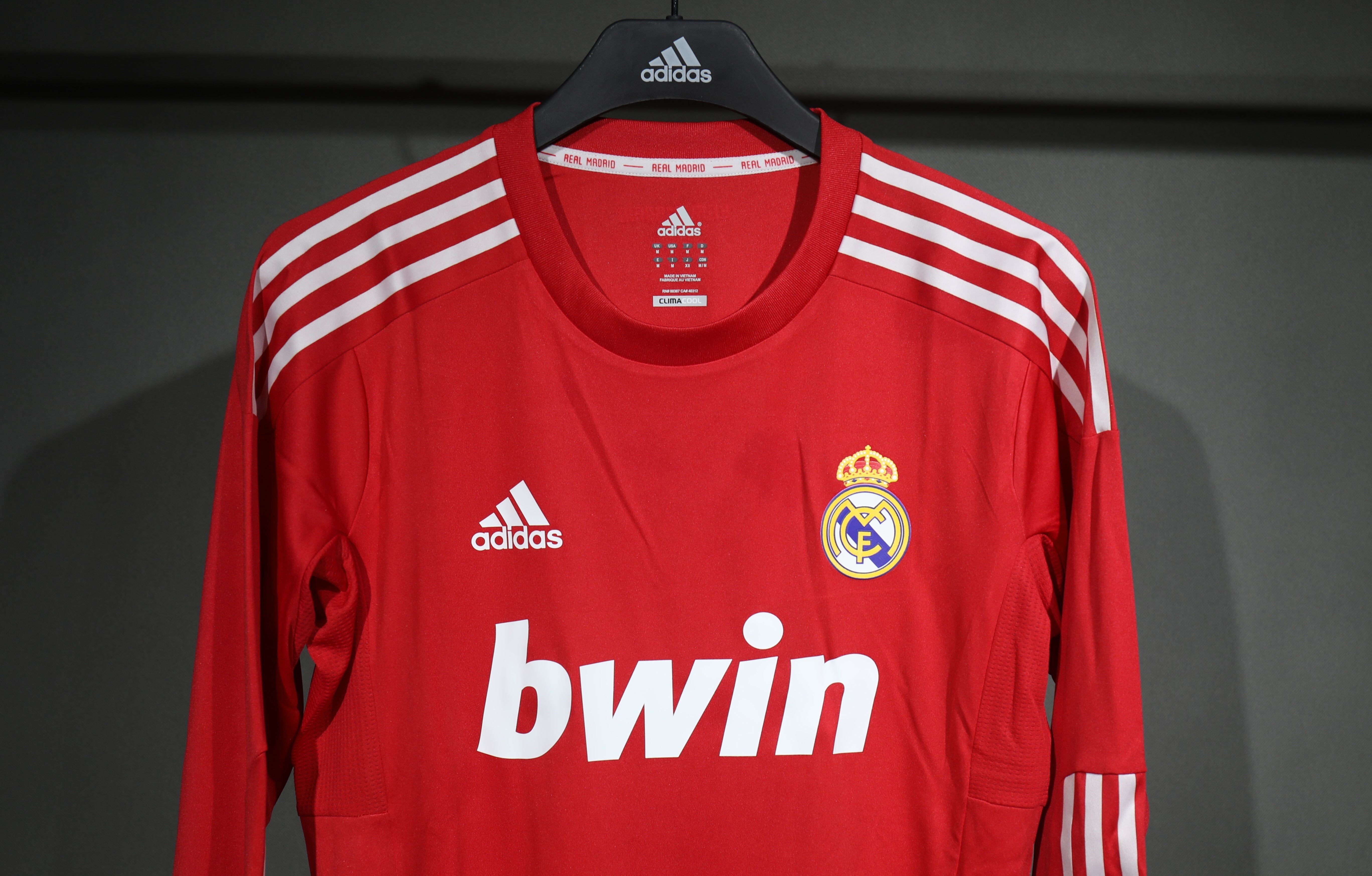 Player Version Retro Real Madrid 11/12 Third Long Sleeves S-3XL
