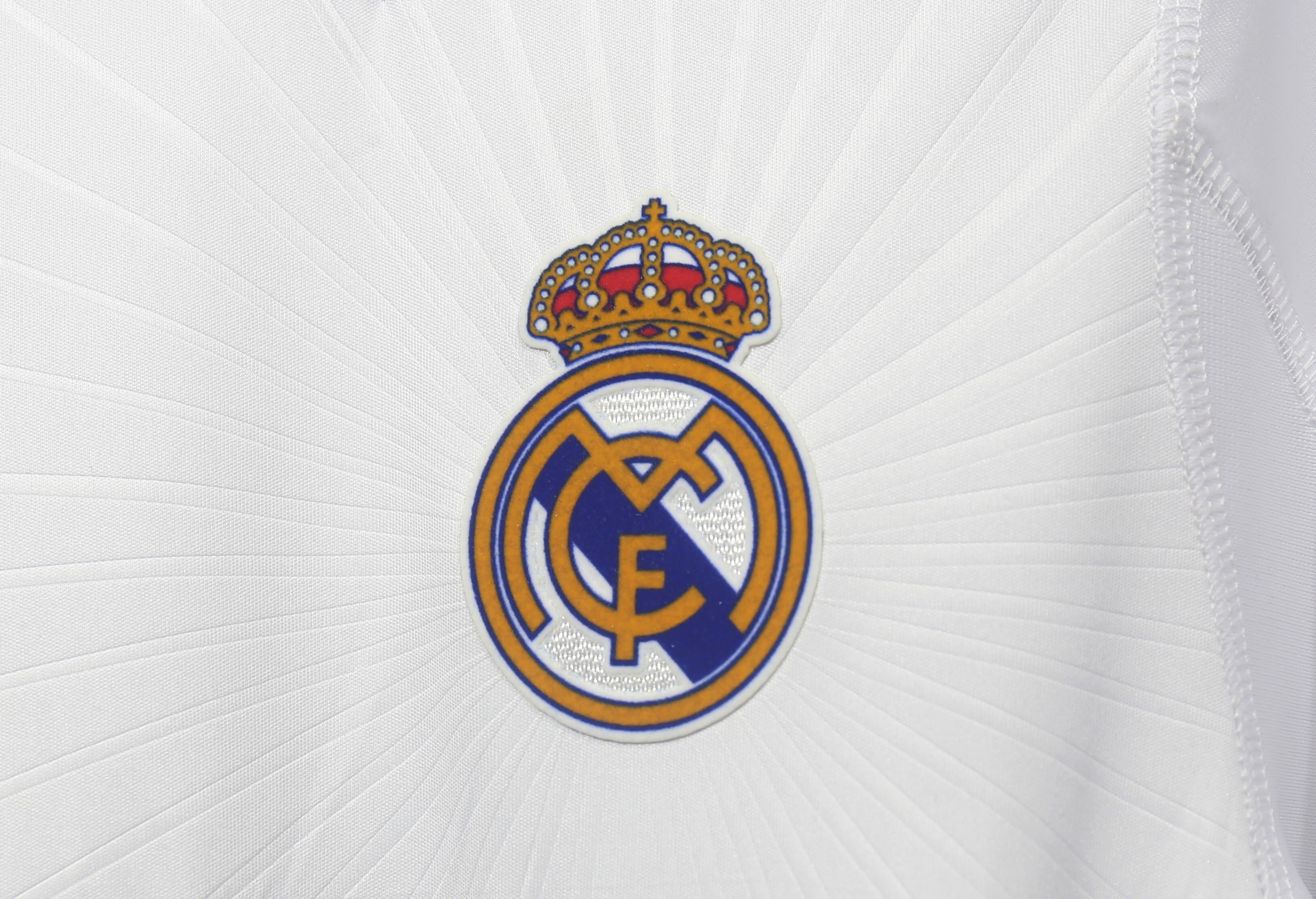 Player Version Retro Real Madrid 10/11 Home Long Sleeves S-3XL