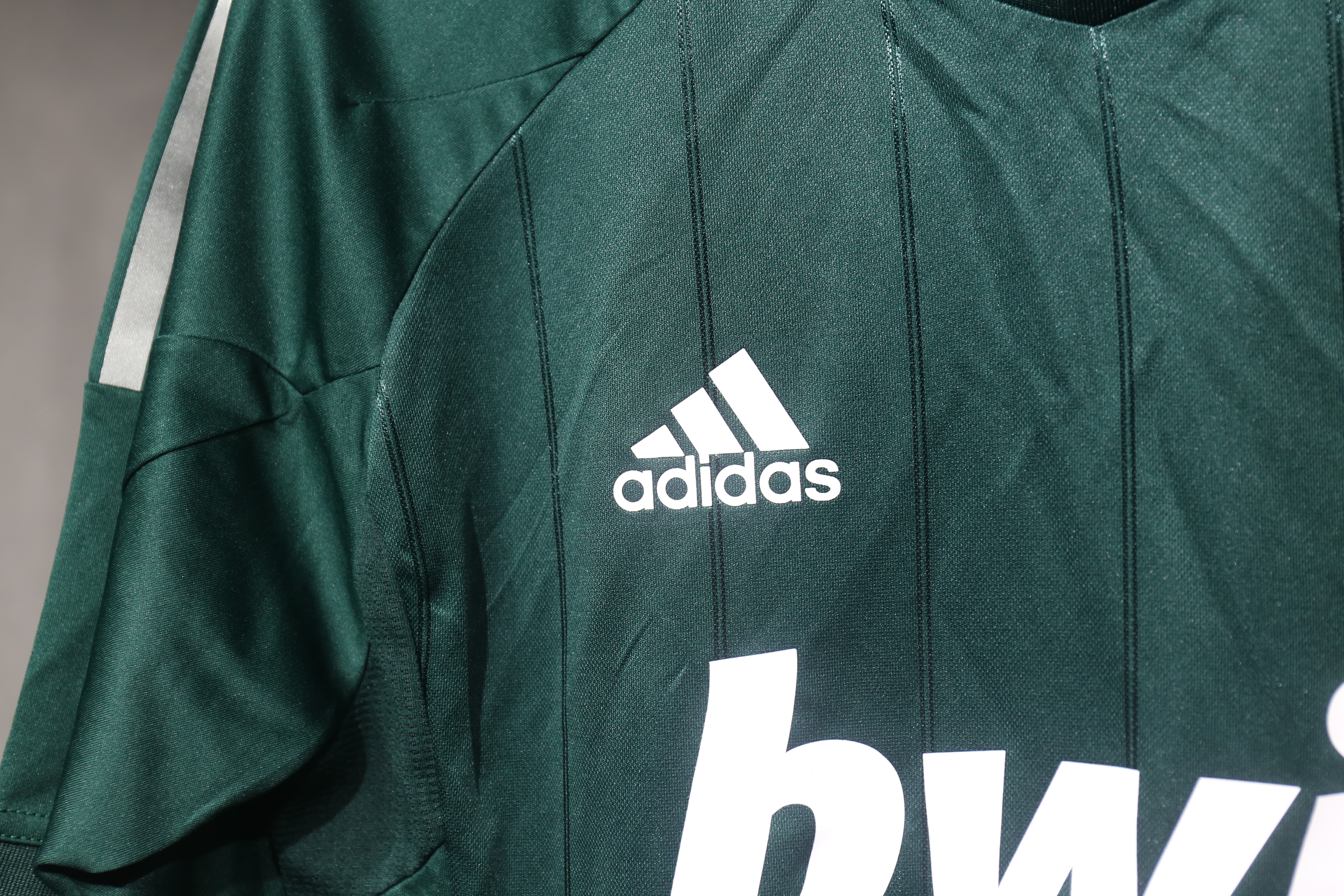 Player Version Retro Real Madrid 12/13 Third S-3XL
