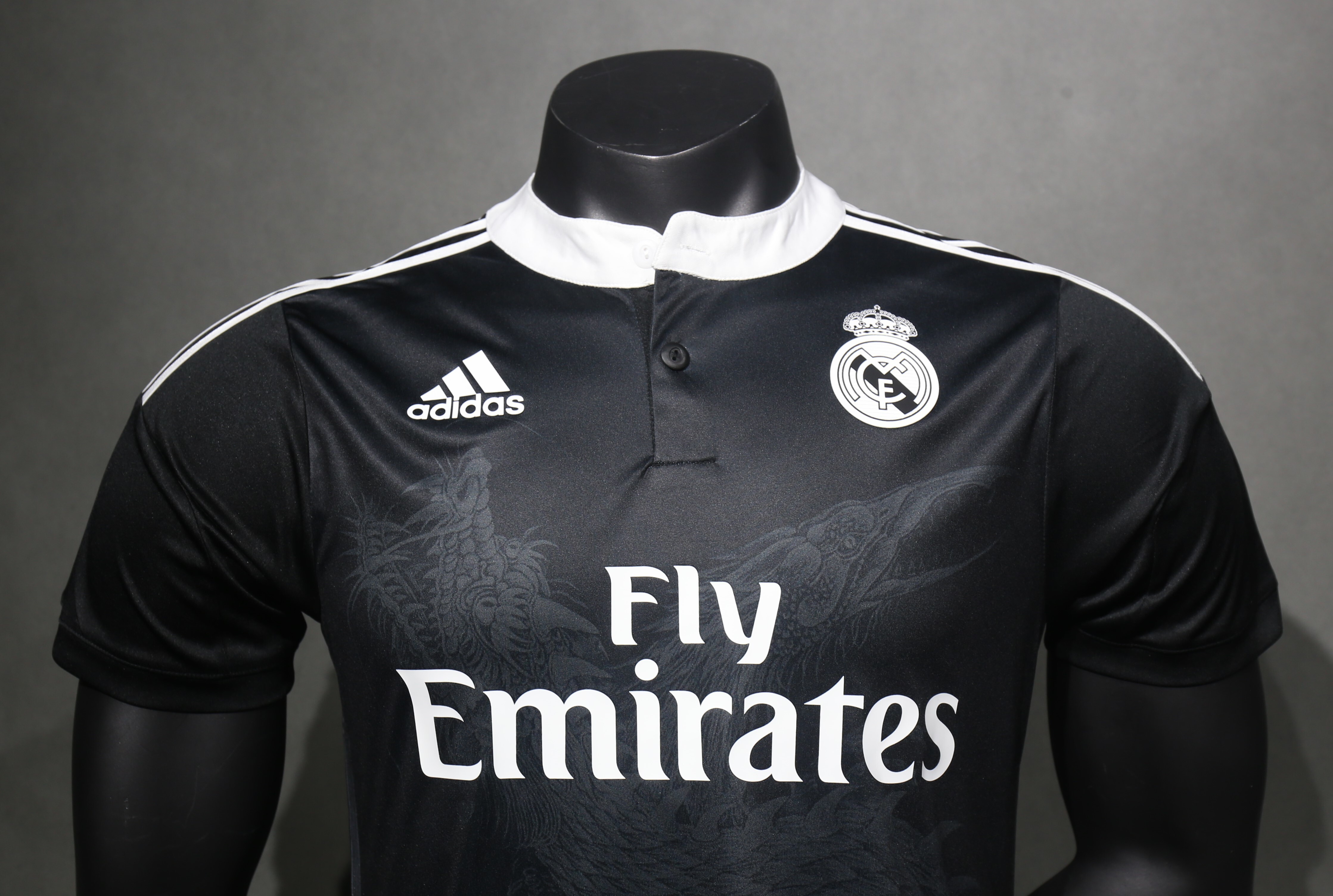 Player Version Retro Real Madrid 14/15 Third S-3XL