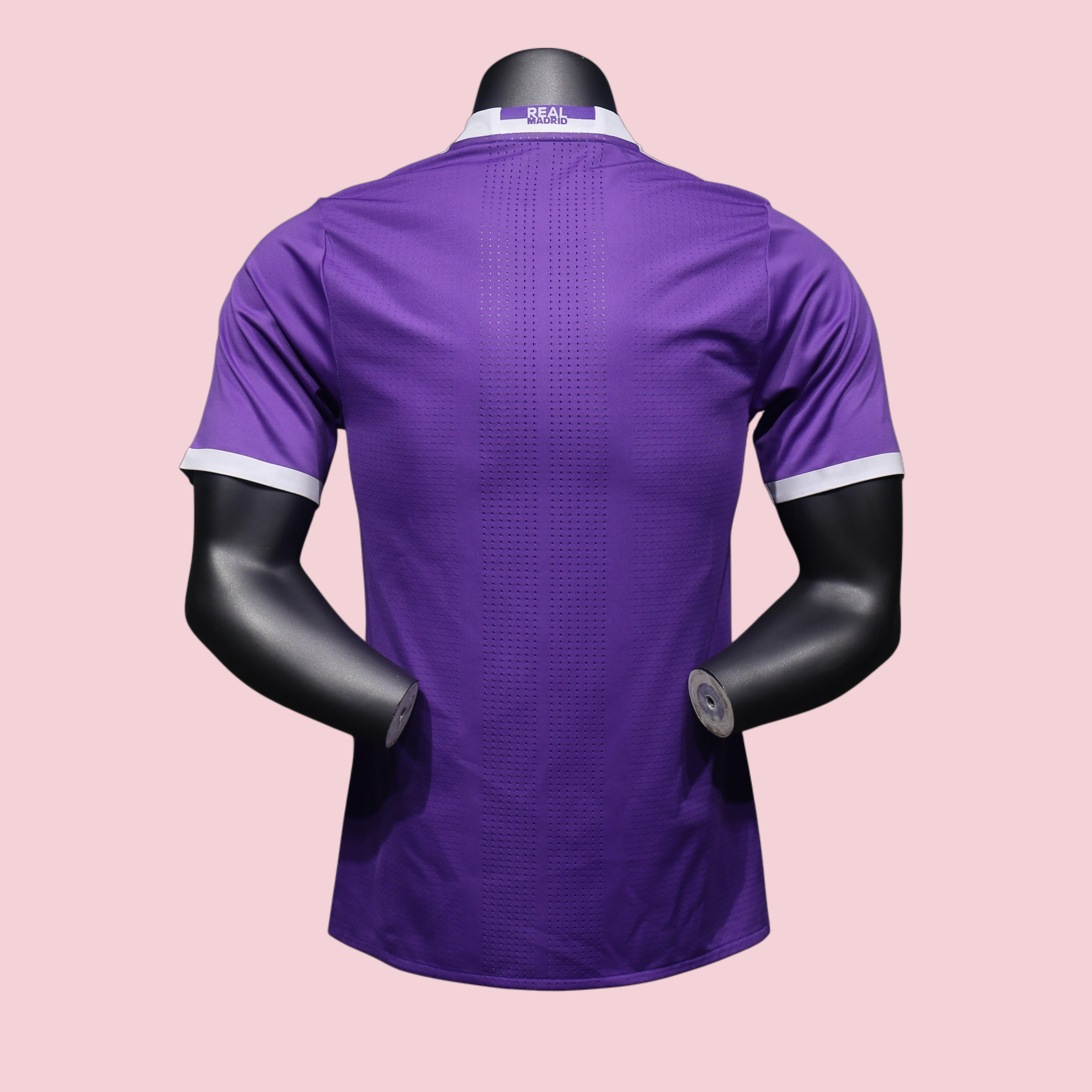 Player Version Retro Real Madrid 2016/17 Away S-3XL