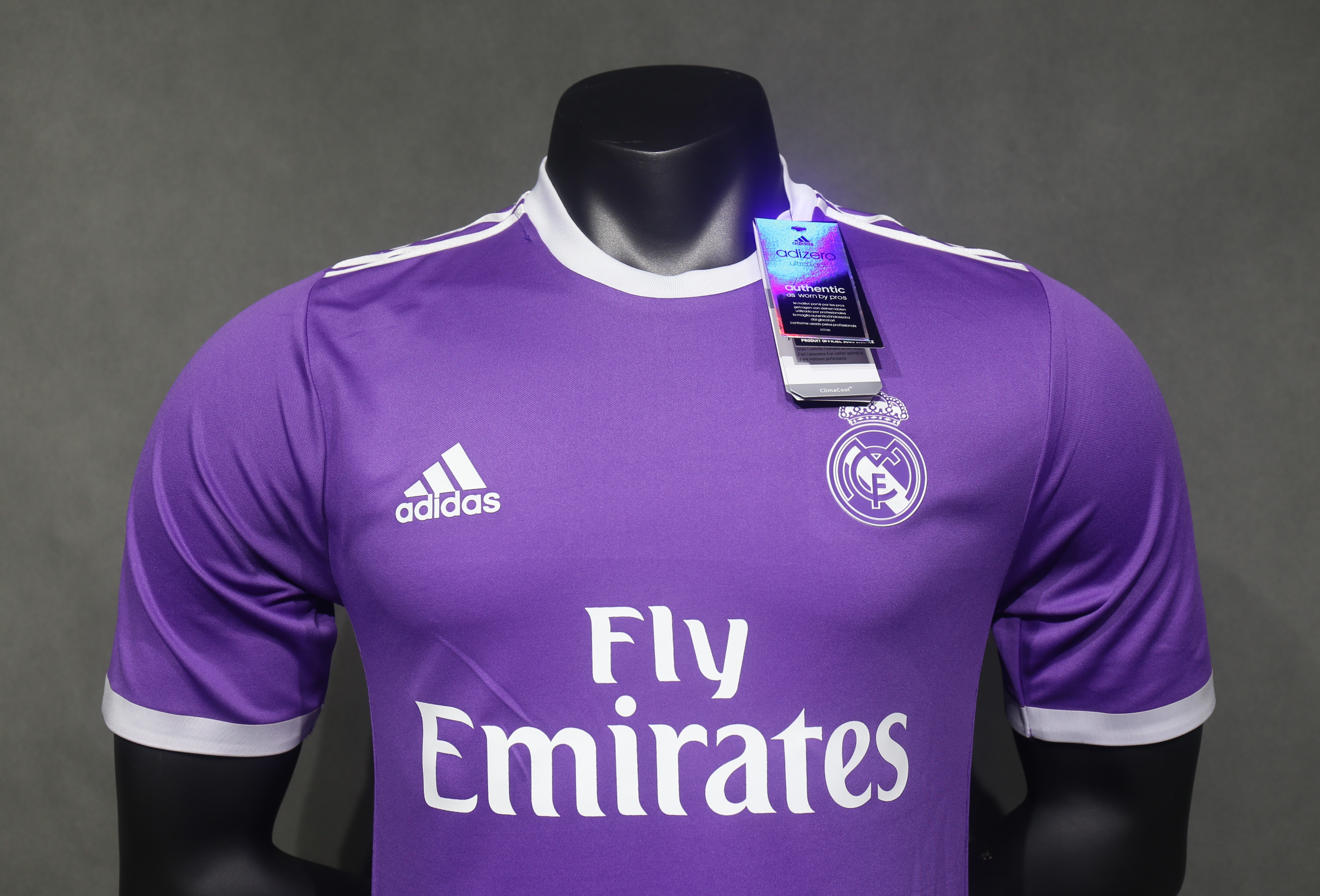 Player Version Retro Real Madrid 2016/17 Away S-3XL