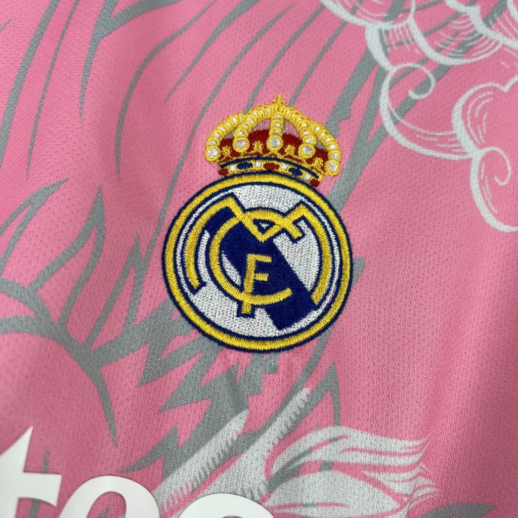 Real Madrid 2025/26 Pink Dragon Special Edition 4