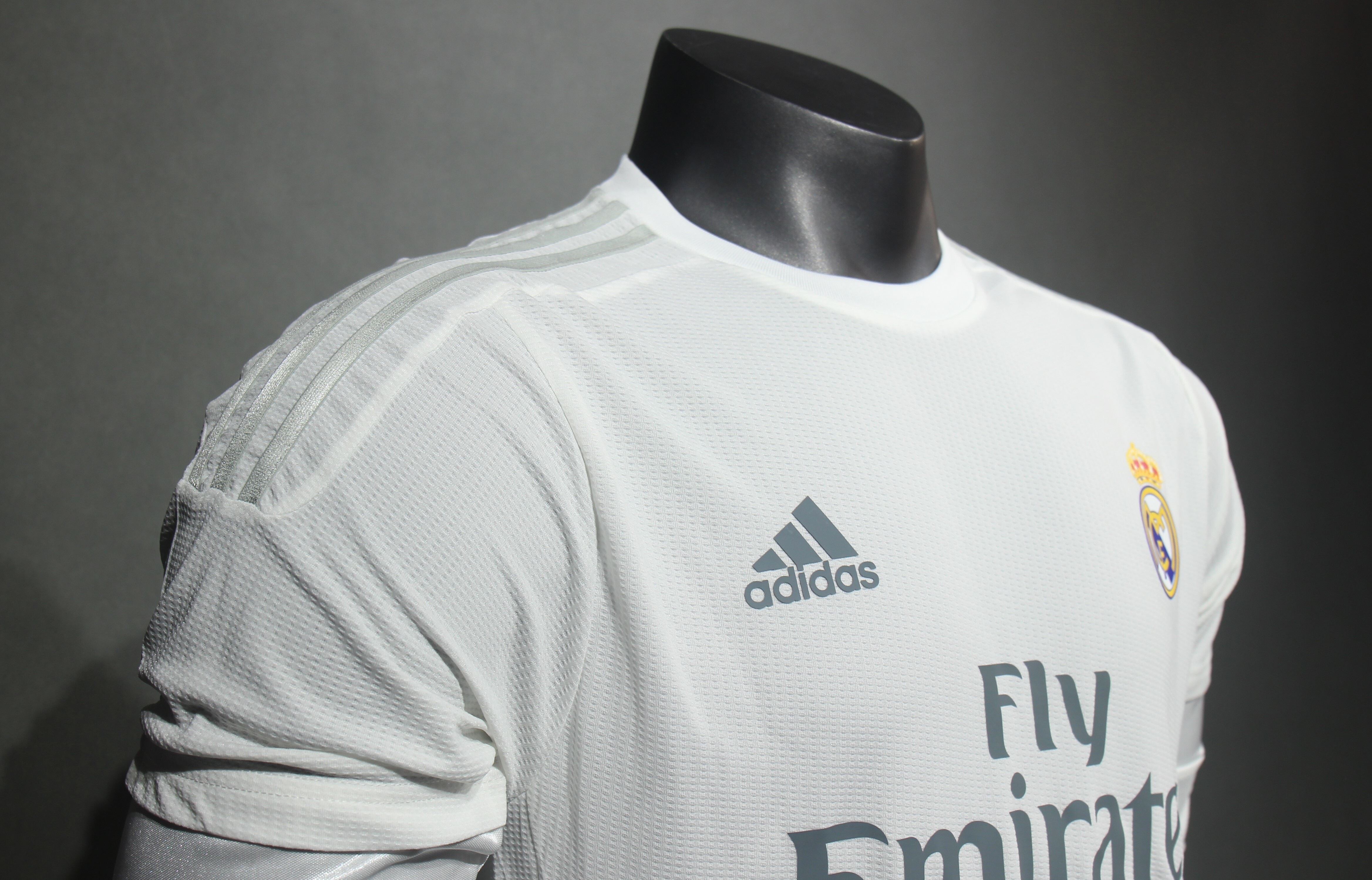 Player Version Retro Real Madrid 15/16 Home Long Sleeves S-3XL