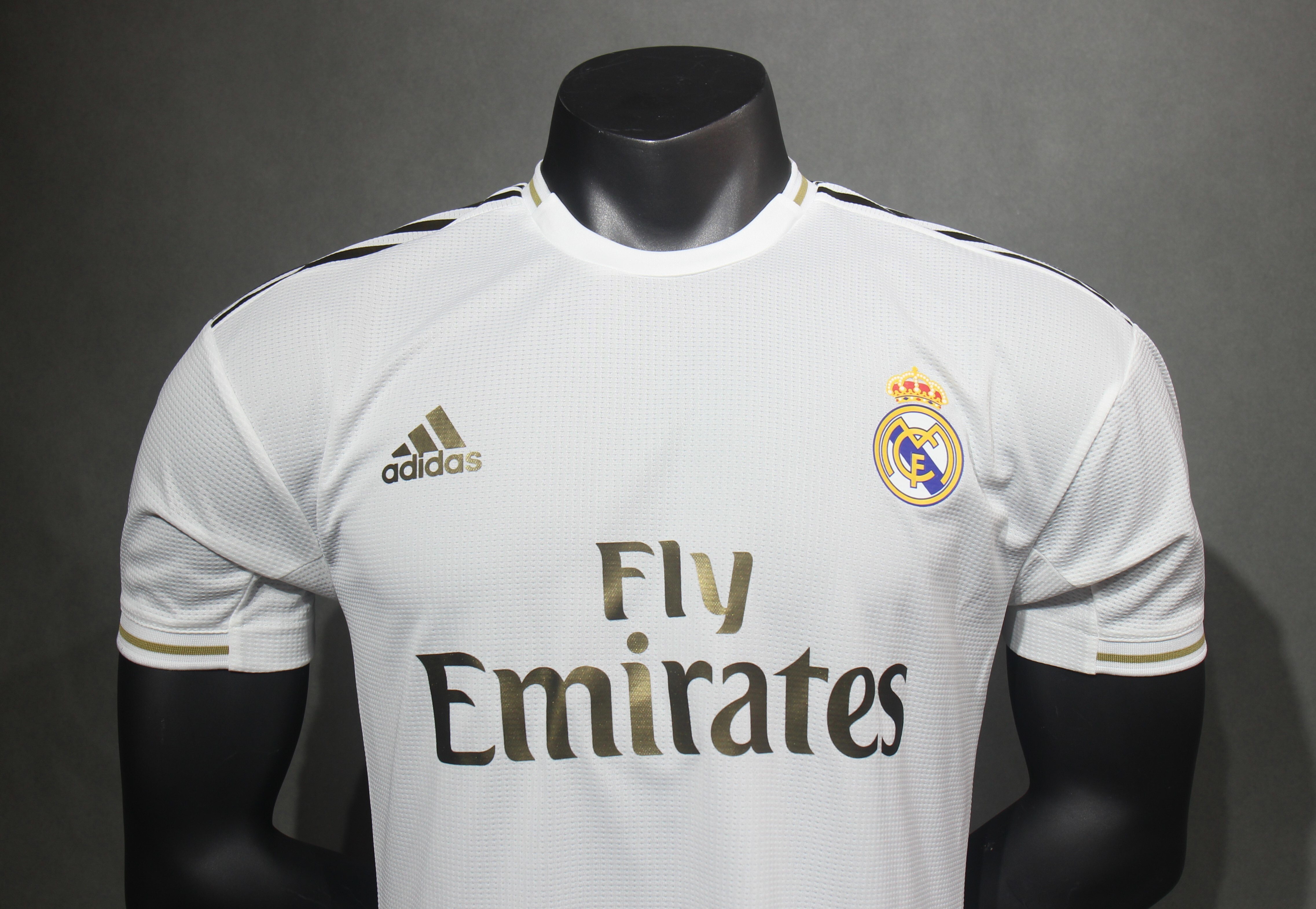 Player Version Retro 19/20 Real Madrid Home S-3XL