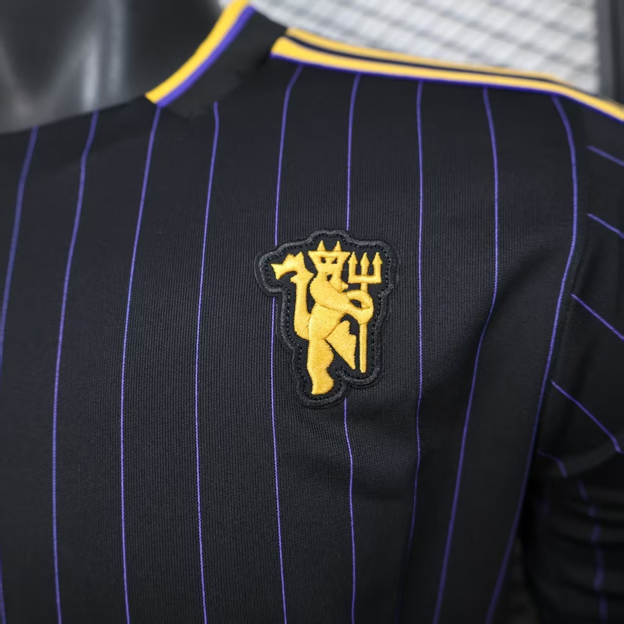 Man Utd Terrace Icons Jersey 3