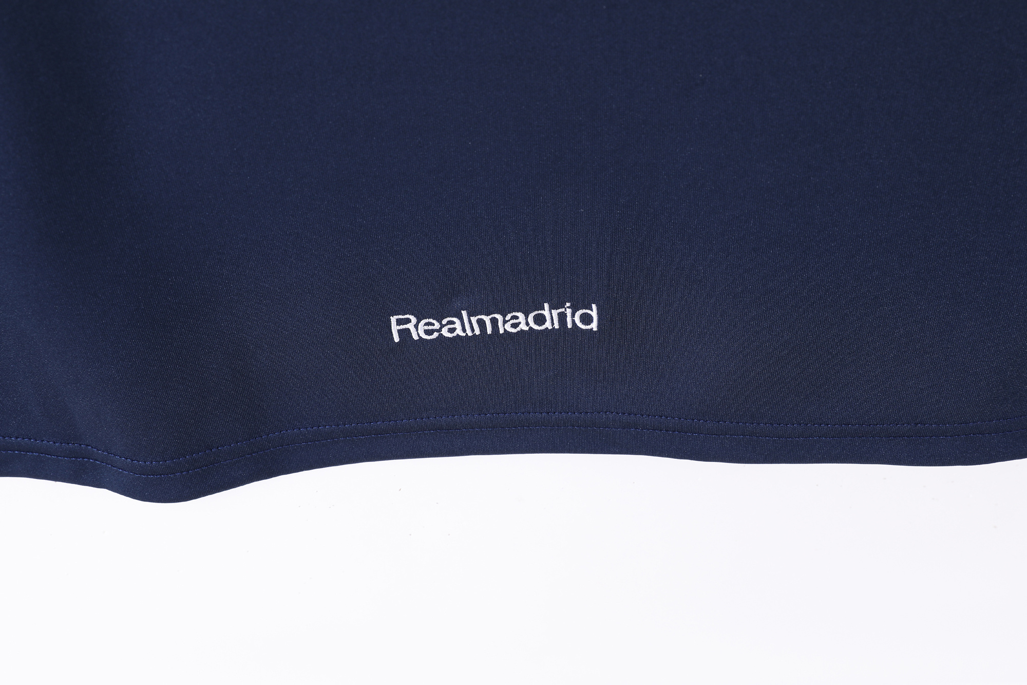 Retro Real Madrid 2005/06 Away Long Sleeves