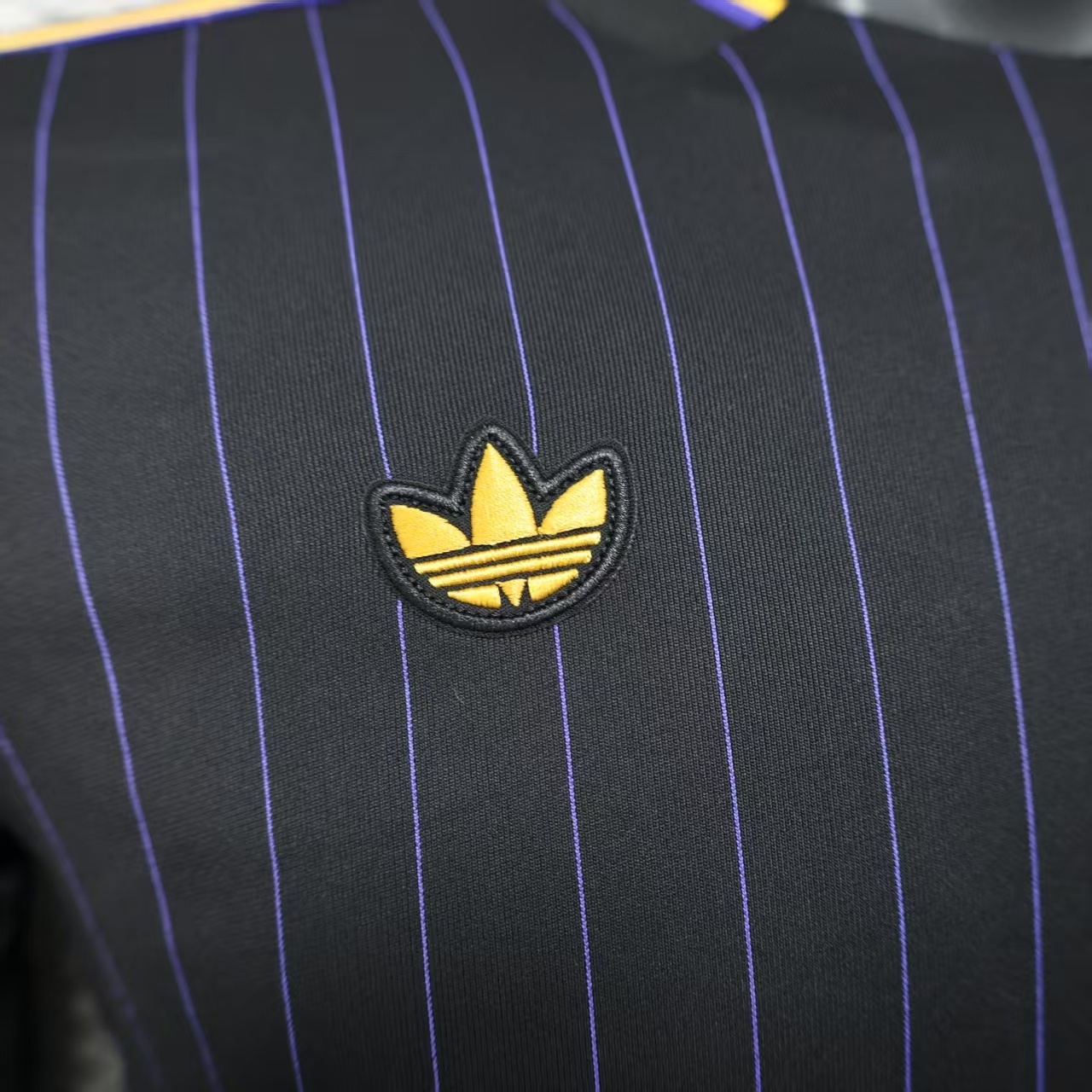 Man Utd Terrace Icons Jersey 4