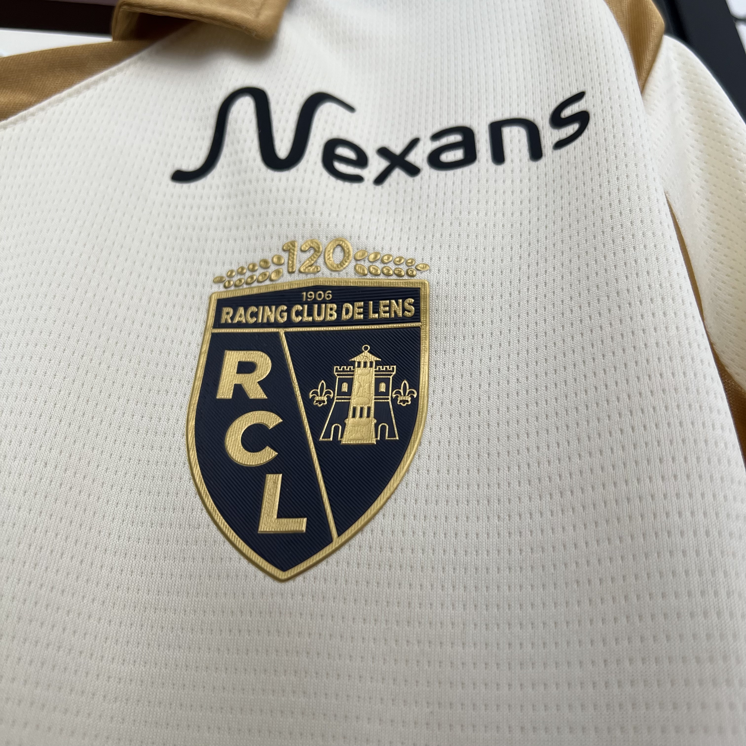 Lens 25/26 Third S-4XL 3