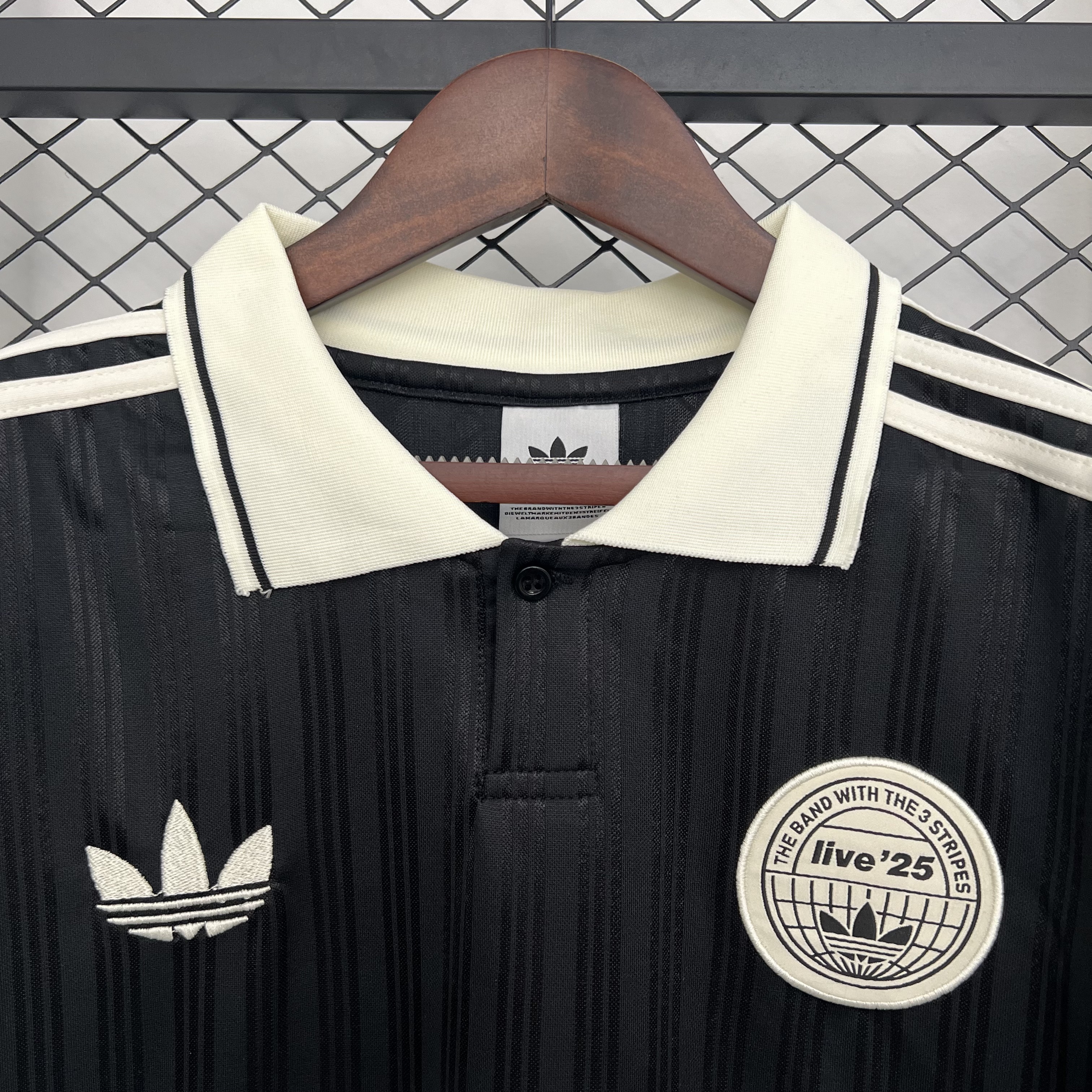 TOUR JACQUARD JERSEY