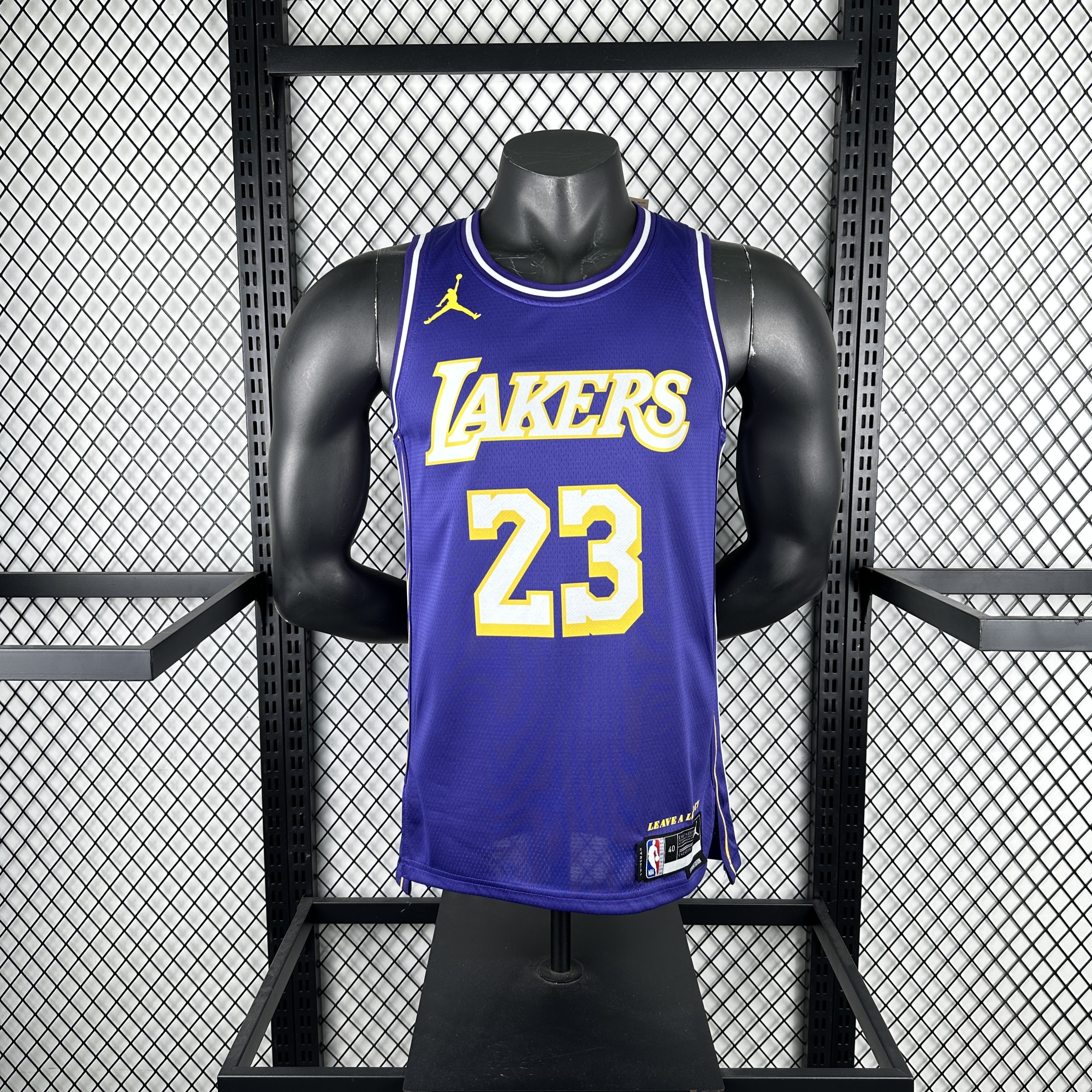 26 Season Lakers City Editon #23