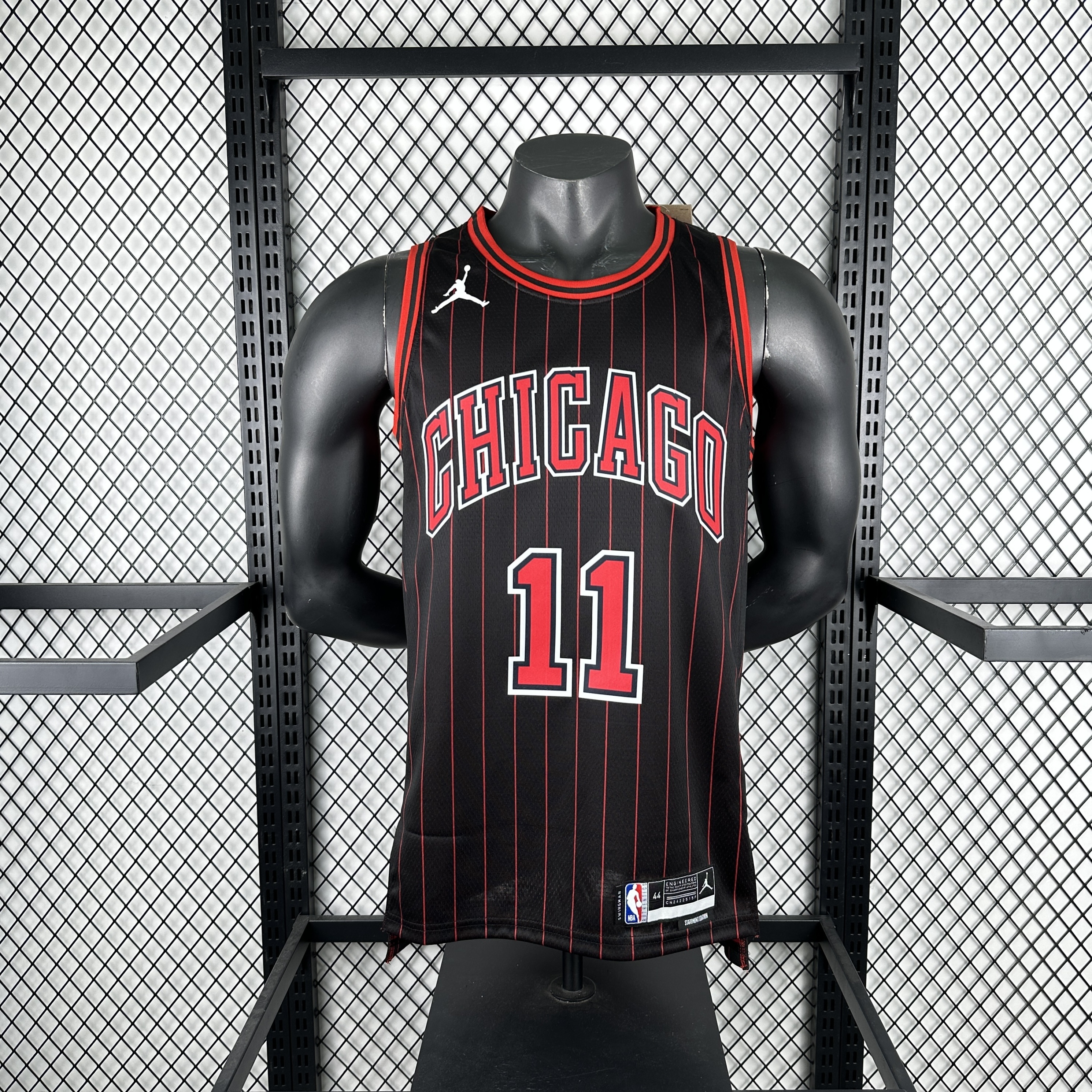 26 Season Chicago Bulls Flyer Edition No.11