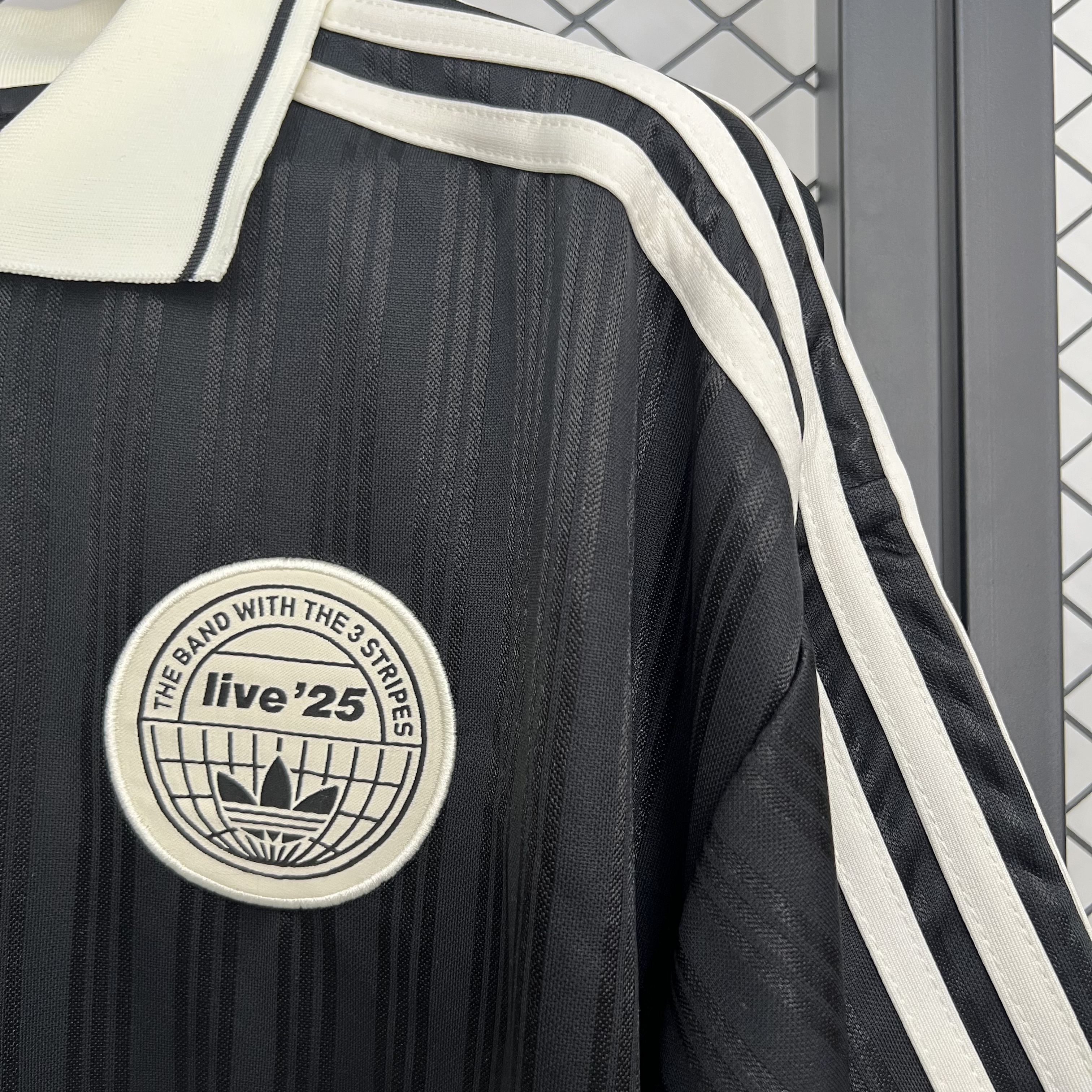 TOUR JACQUARD JERSEY