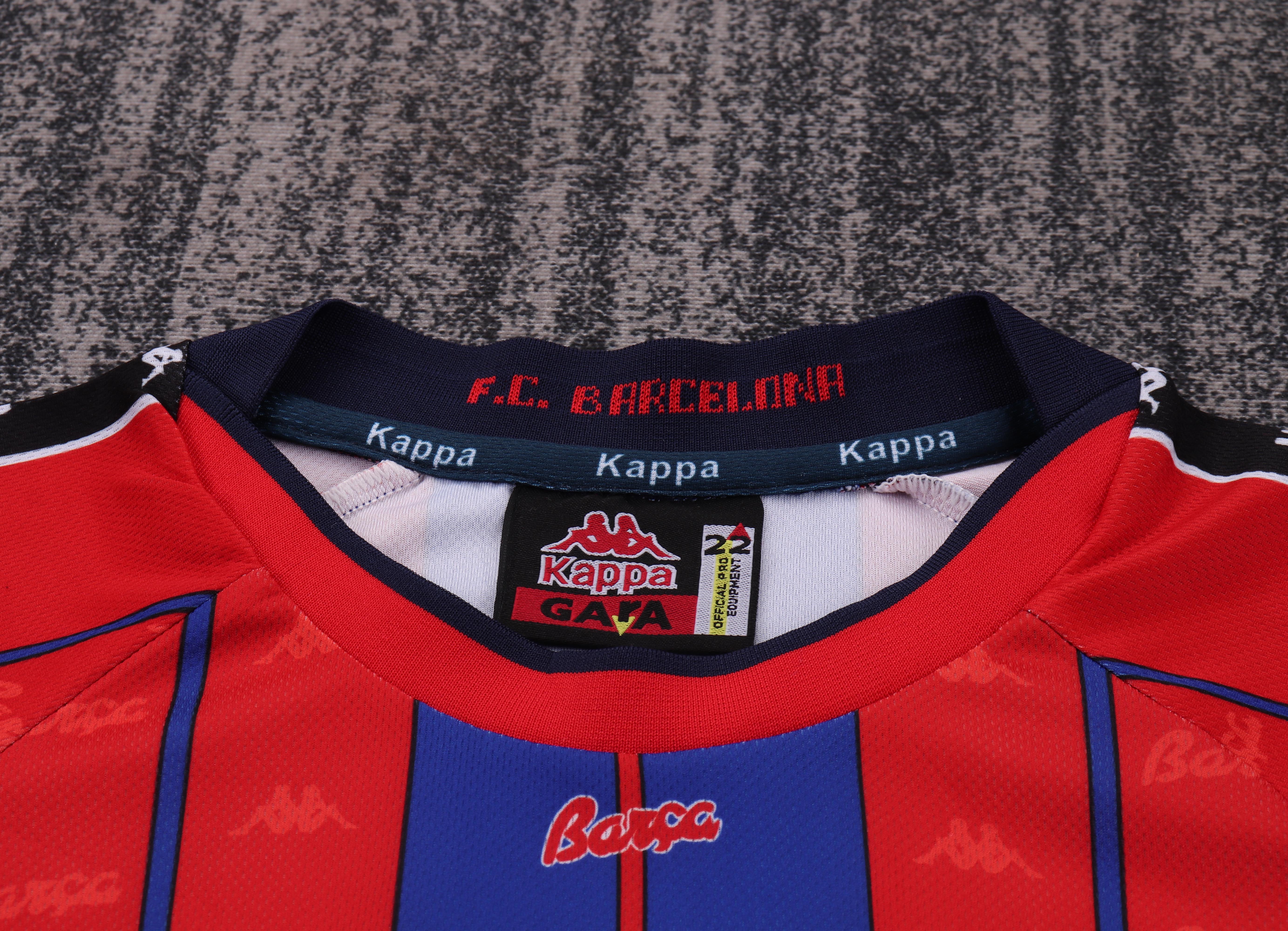 Kids kit Barcelona 97/98 Home 3