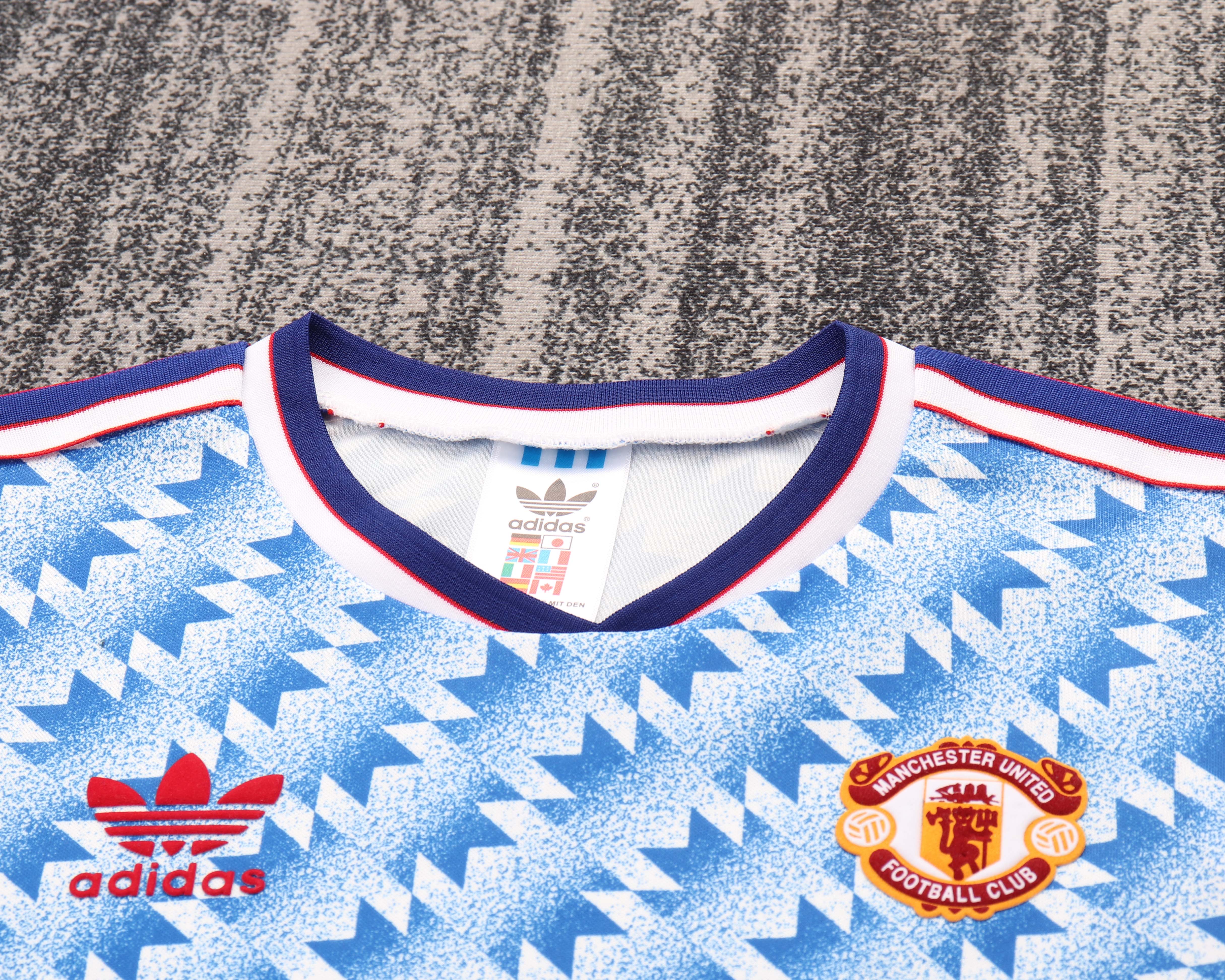 Kids Retro Man Utd 90/92 Away 3