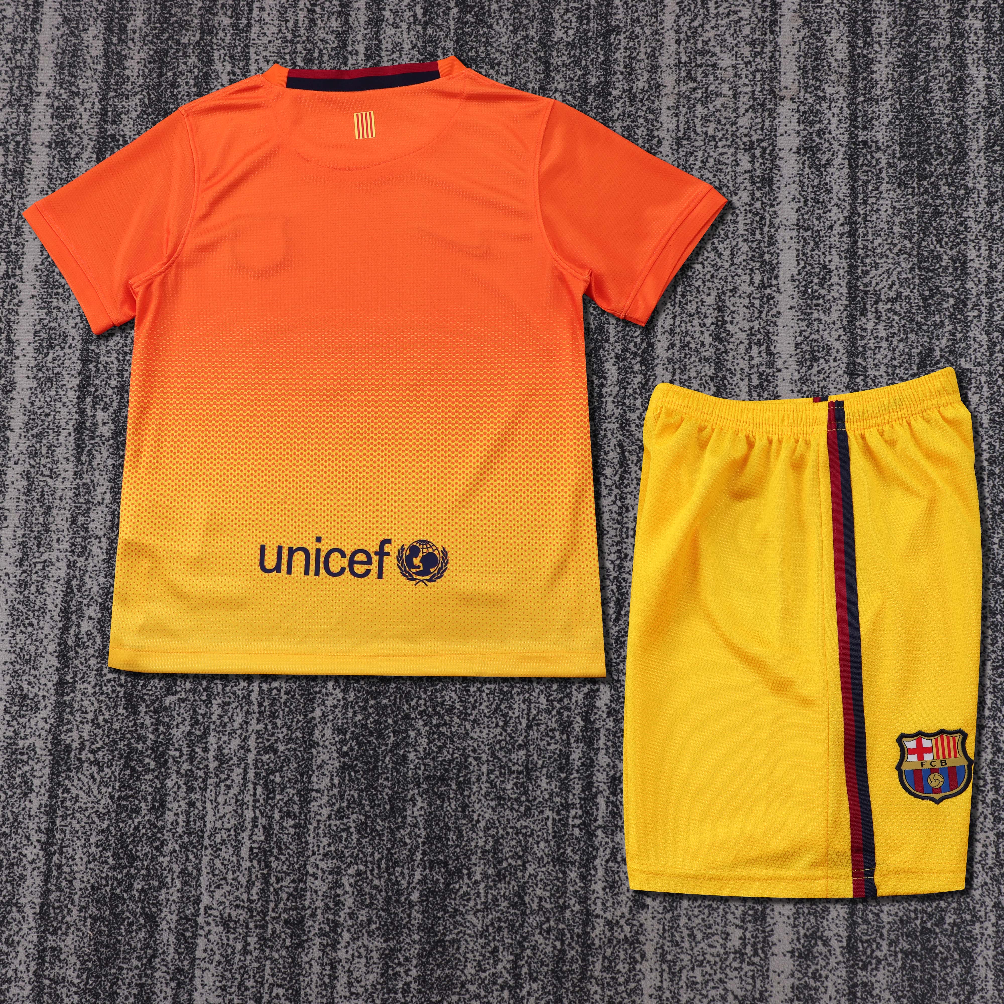 Kids kit Barcelona 12/13 Away