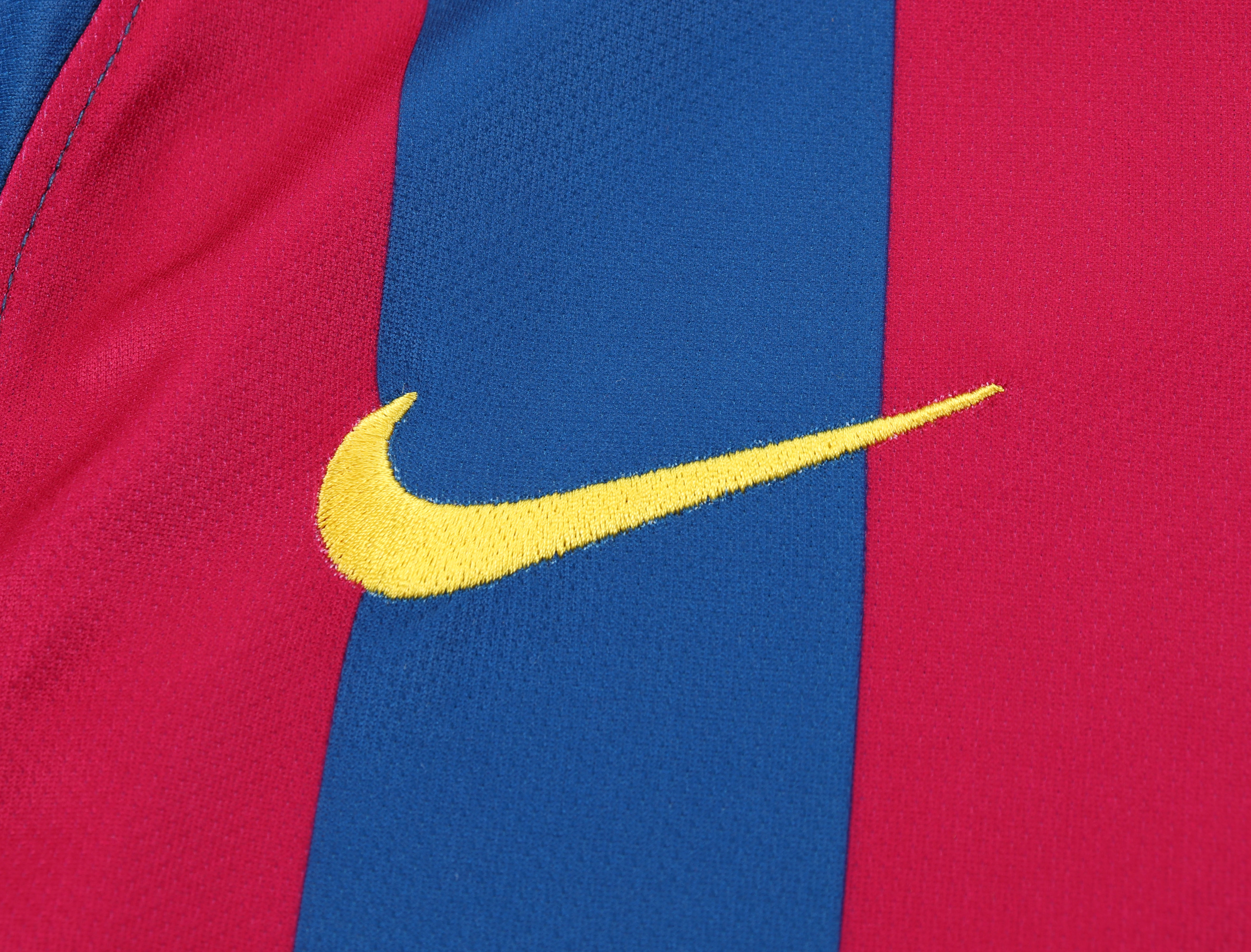 Kids kit Barcelona 05/06 Home Long Sleeves 4