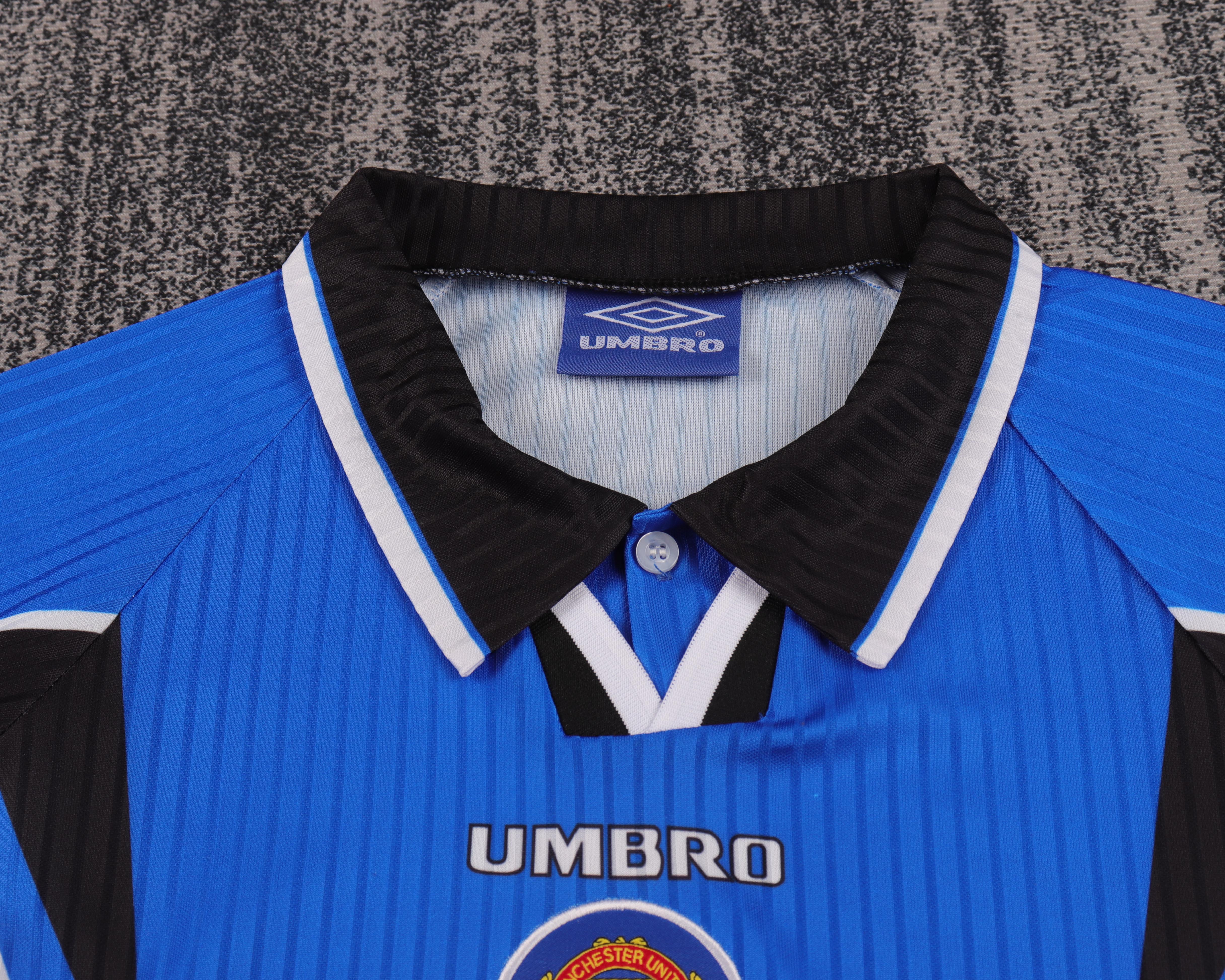 Kids Retro Man Utd 96/98 Third 4