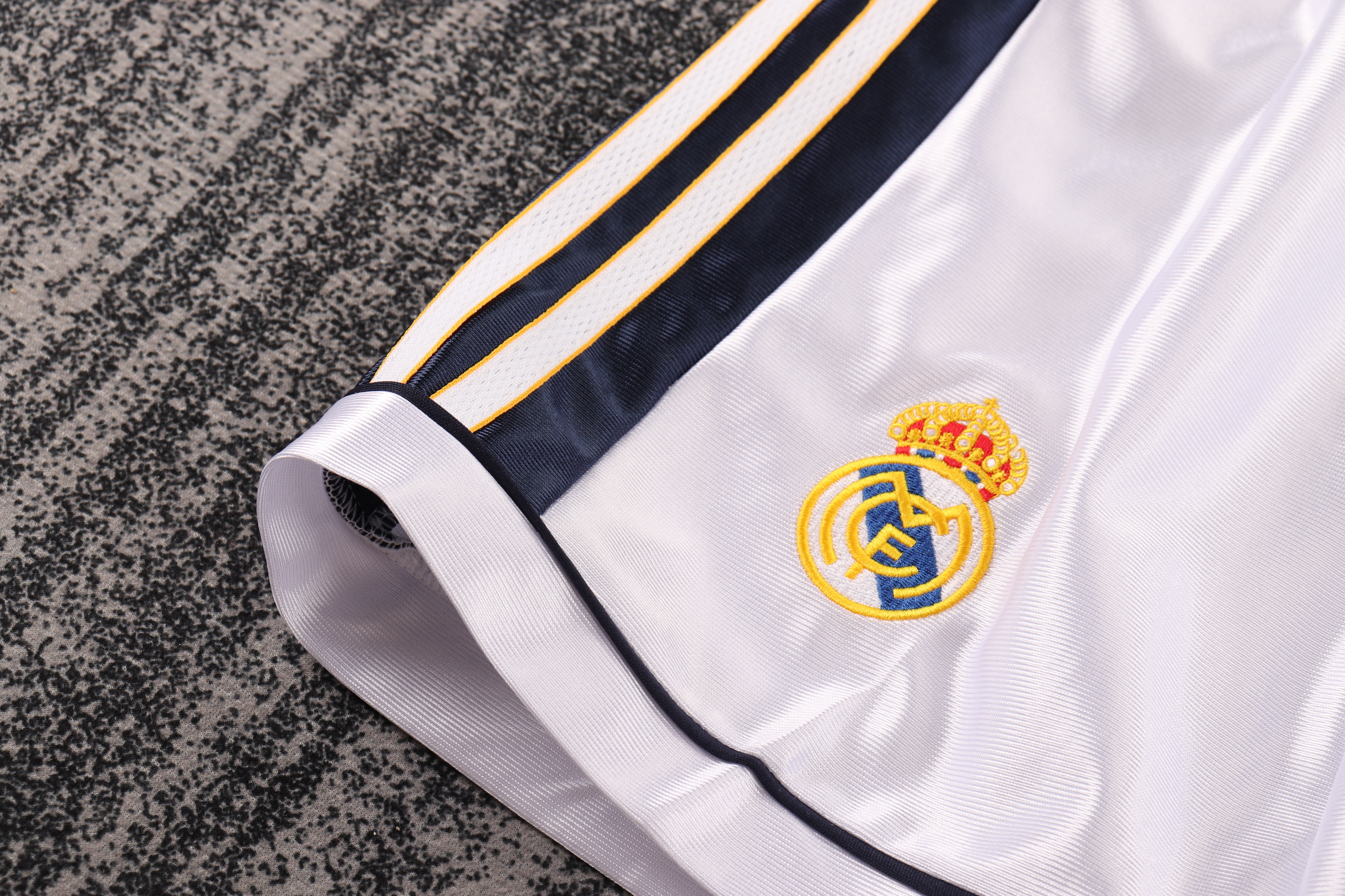 Kids Real Madrid 98/00 Home 3