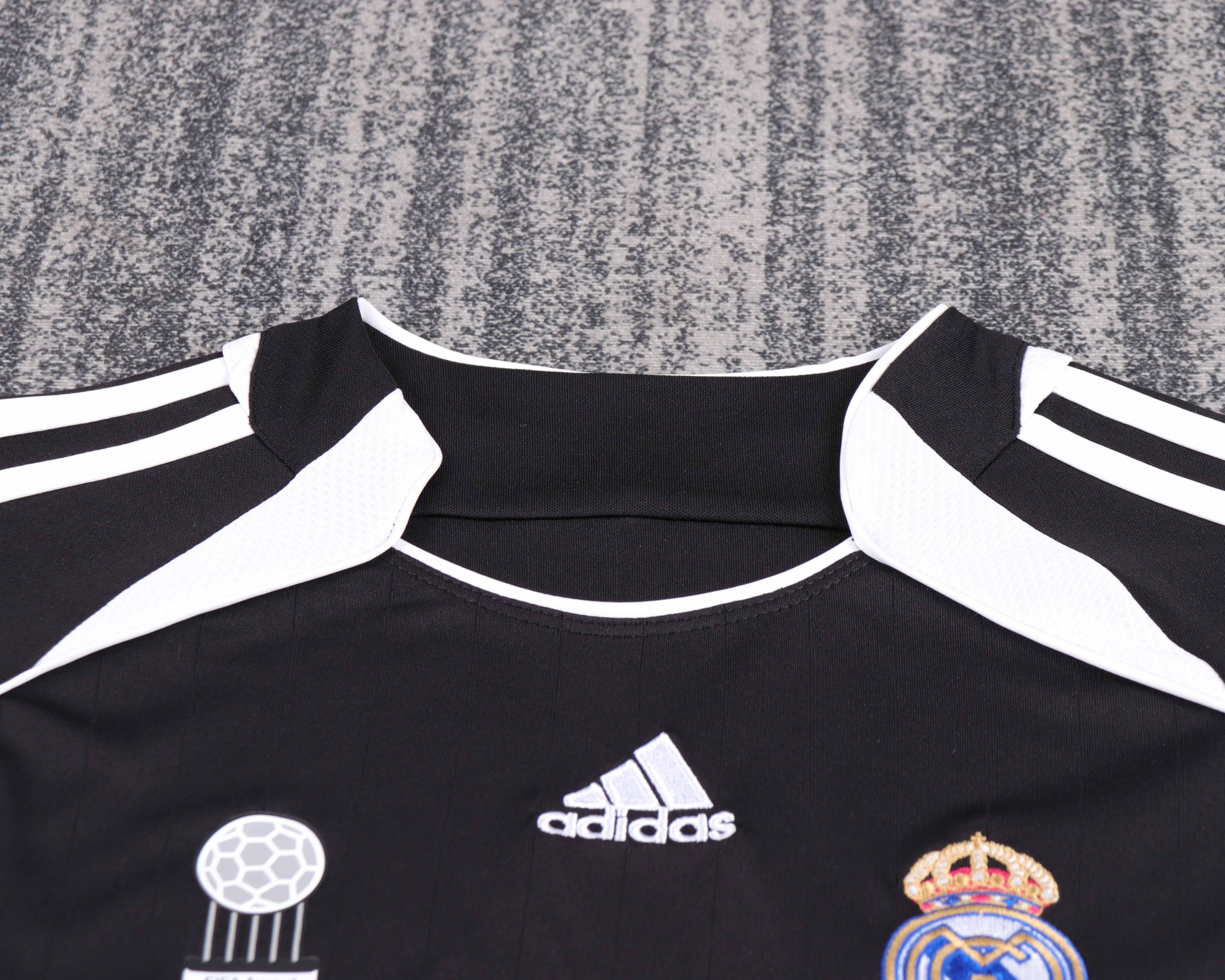Kids Real Madrid 06/07 Away 4