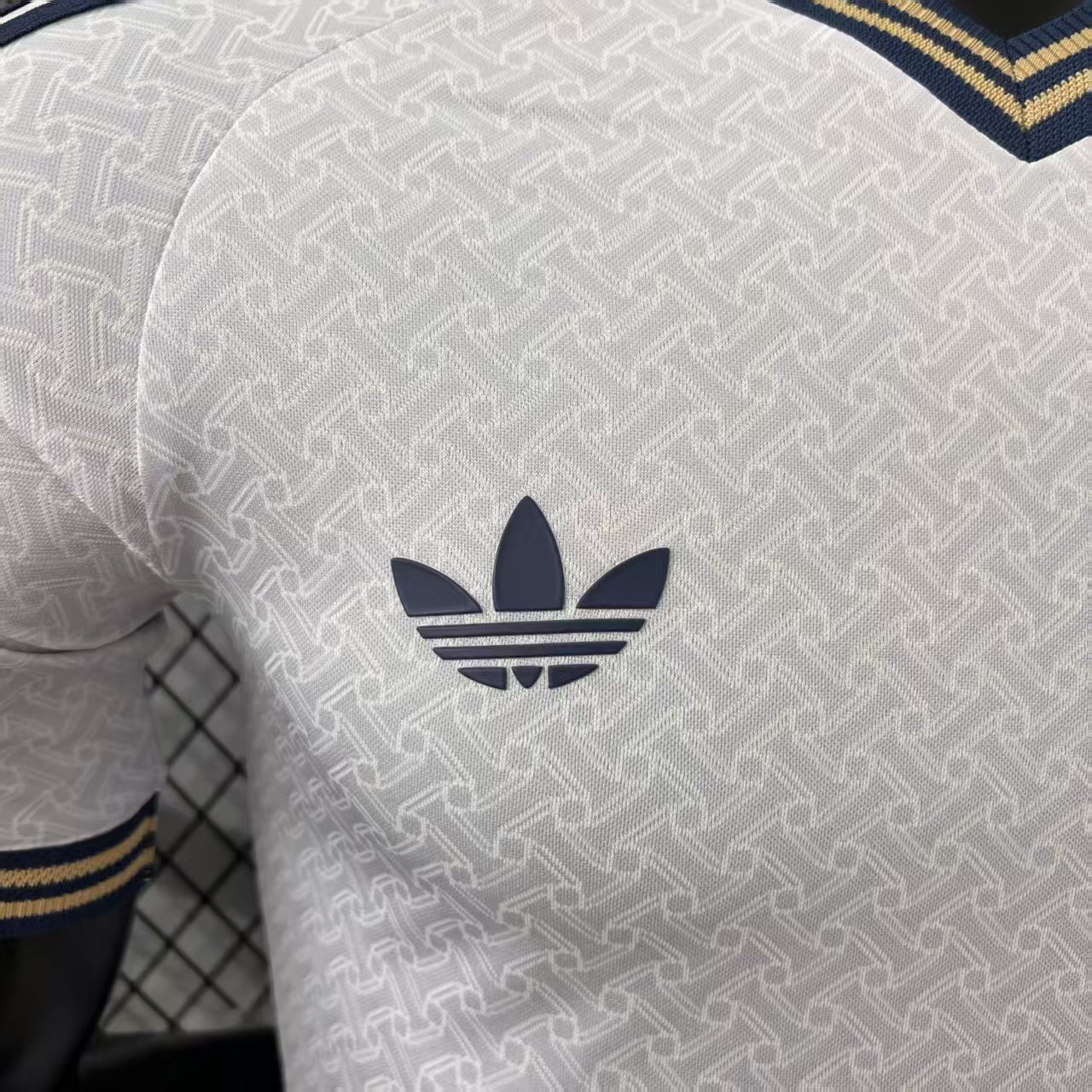 Player Version 2026 Italy Away Jersey S-XXL 3