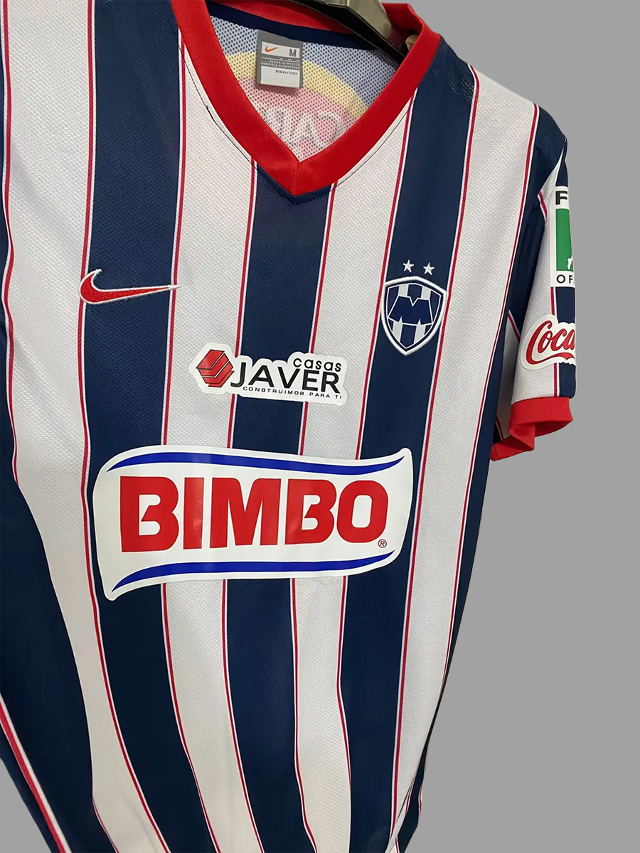 Retro C.F. Monterrey 09/10 Home Kit 3