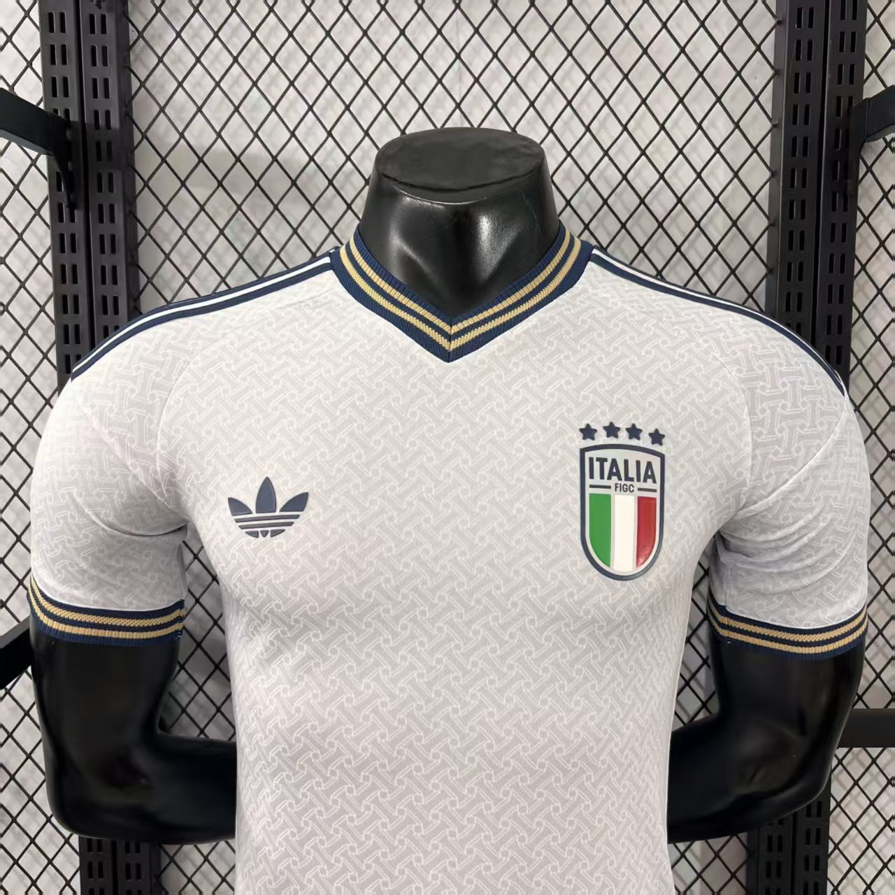Player Version 2026 Italy Away Jersey S-XXL 4