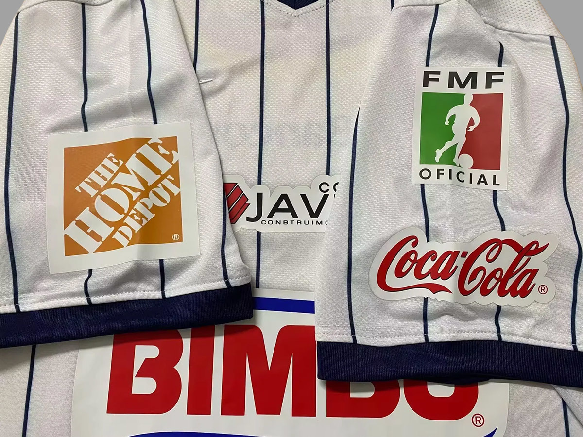 Retro C.F. Monterrey 09/10 Away Kit 4