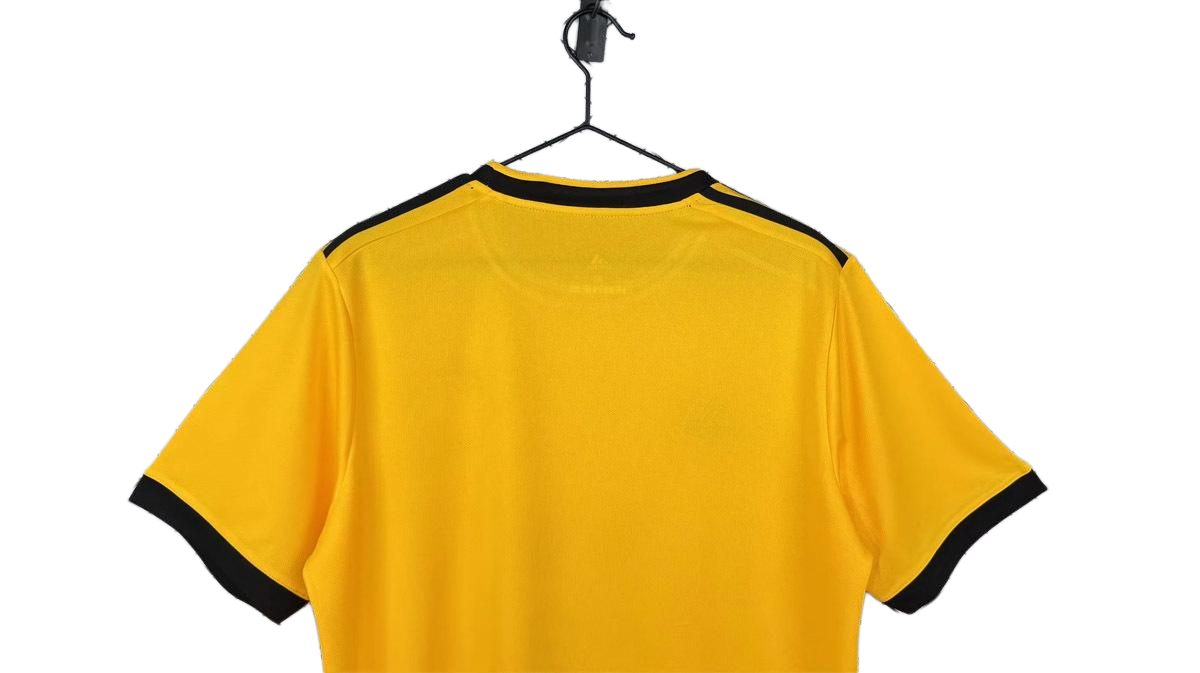 Retro Wolf 18/19 Home Jersey S-XXL 4