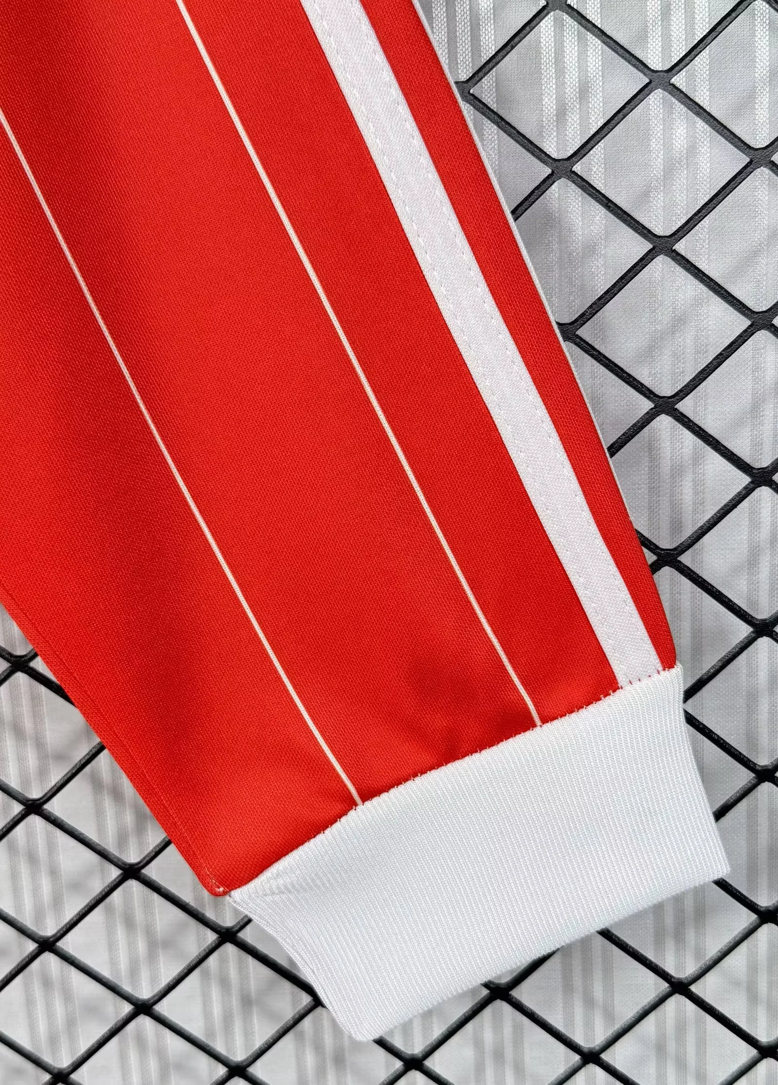 Retro Nottingham Forest 82/84 Home Jersey Long Sleeves S-XXL 4