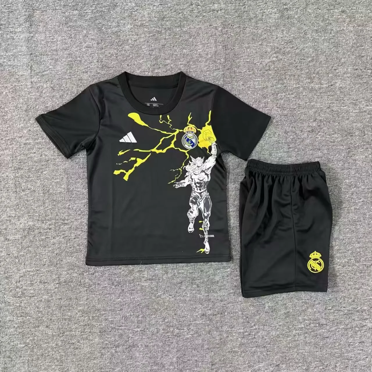 Kids Real Madrid * Marvel Jersey 16-28