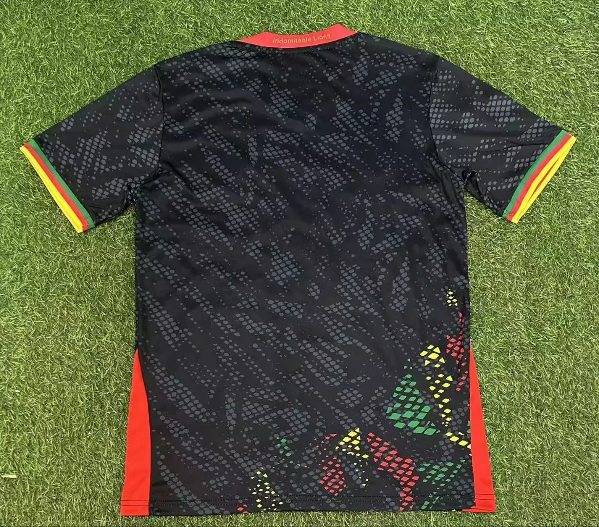 Cameroon 26/27 Black S-XXL