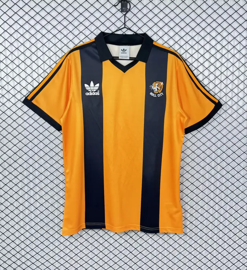 Retro Hull City 1981/82 Home Jersey