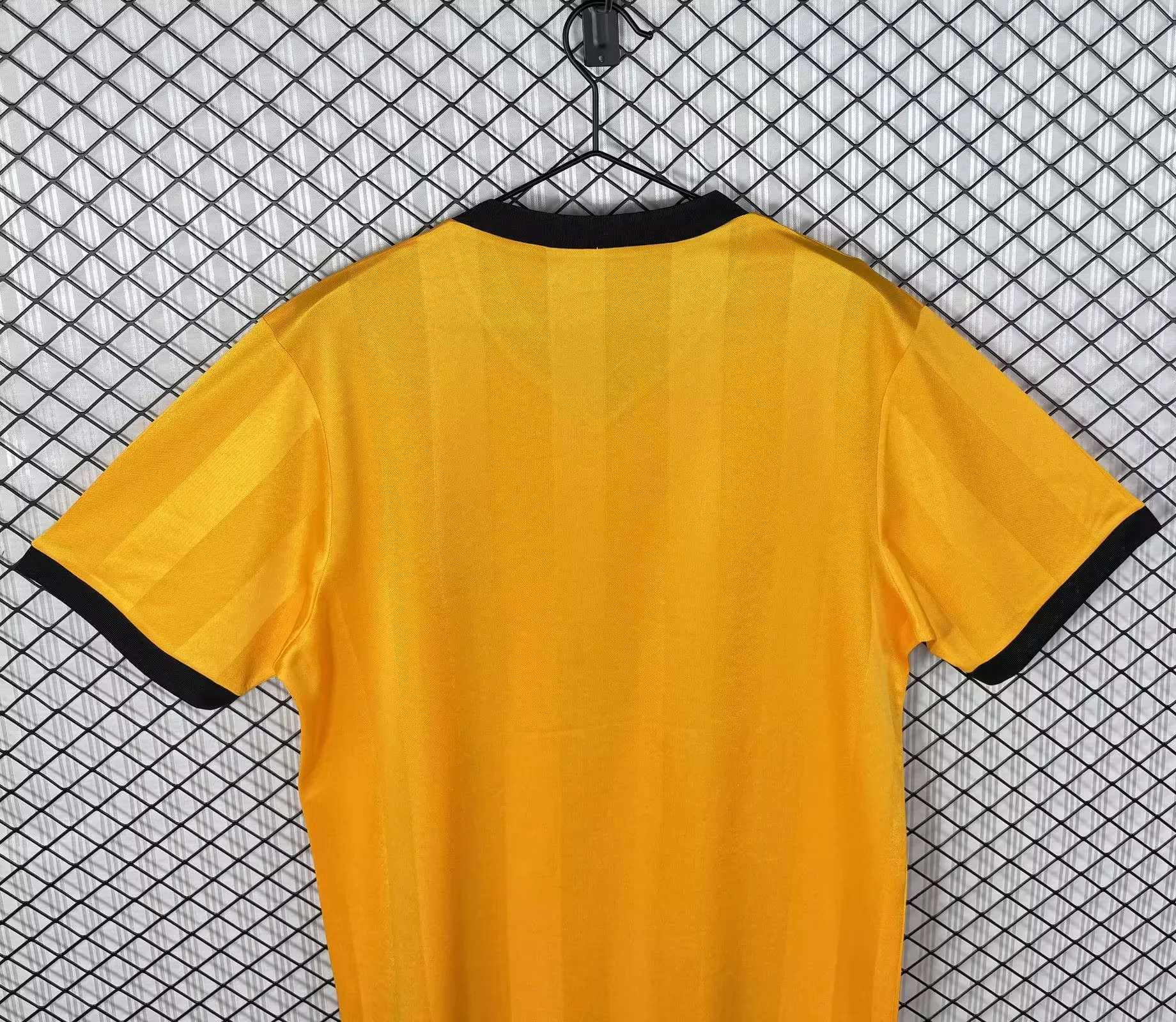 Retro Wolf 86/87 Home Jersey S-XXL 4