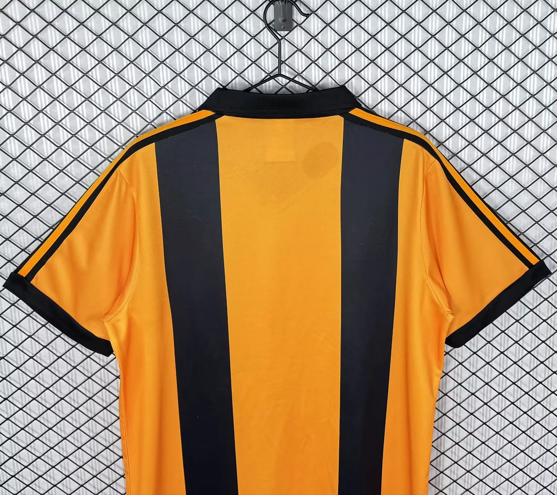 Retro Hull City 1981/82 Home Jersey S-XXL 4