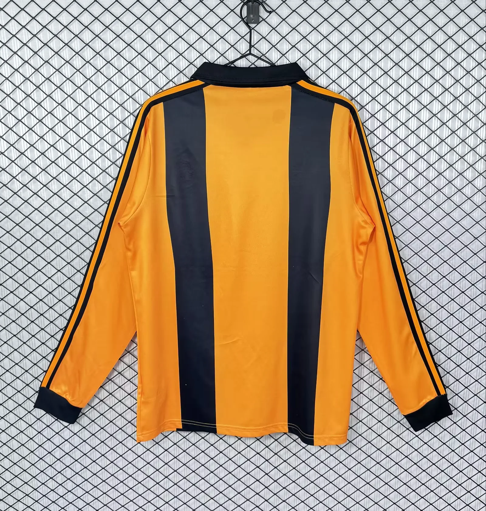 Retro Hull City 1981/82 Home Jersey Long Sleeves S-XXL