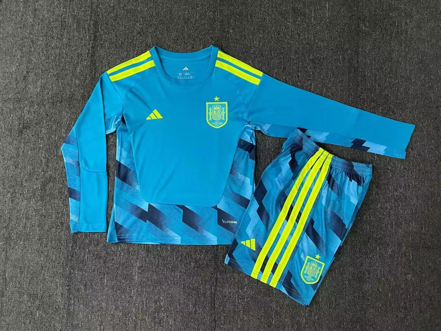 Kids 2026 Spain GK Jersey 16-28