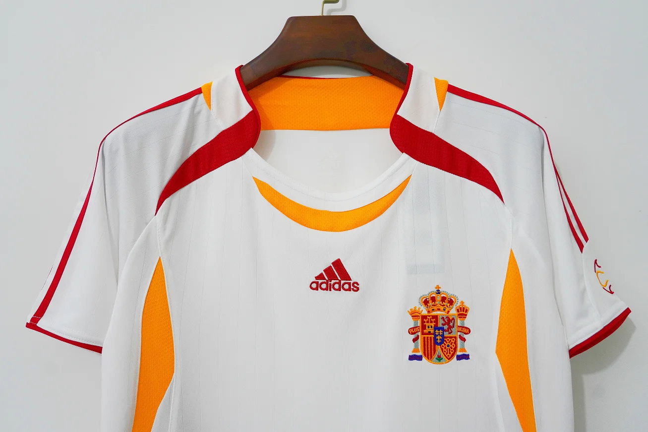 Retro Spain 2006 Away Kit 3