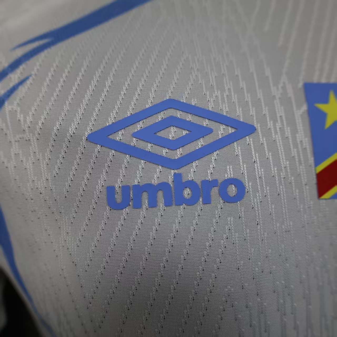 Player Version 2026 Congo White Jersey with Patches S-XXL 3