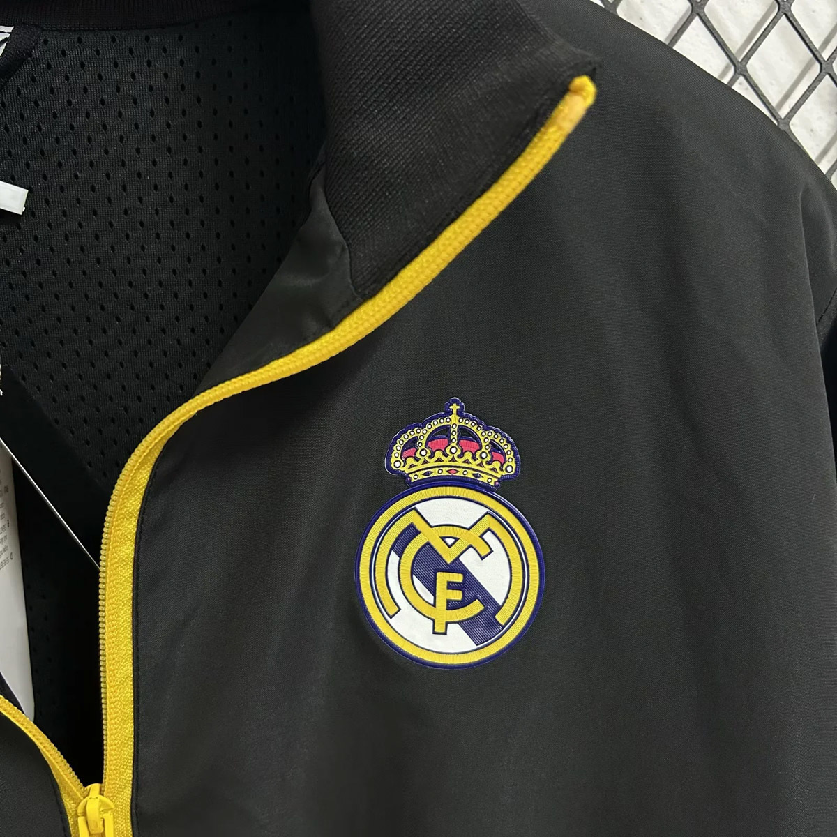 Real Madrid Windbreaker S-XXL 4