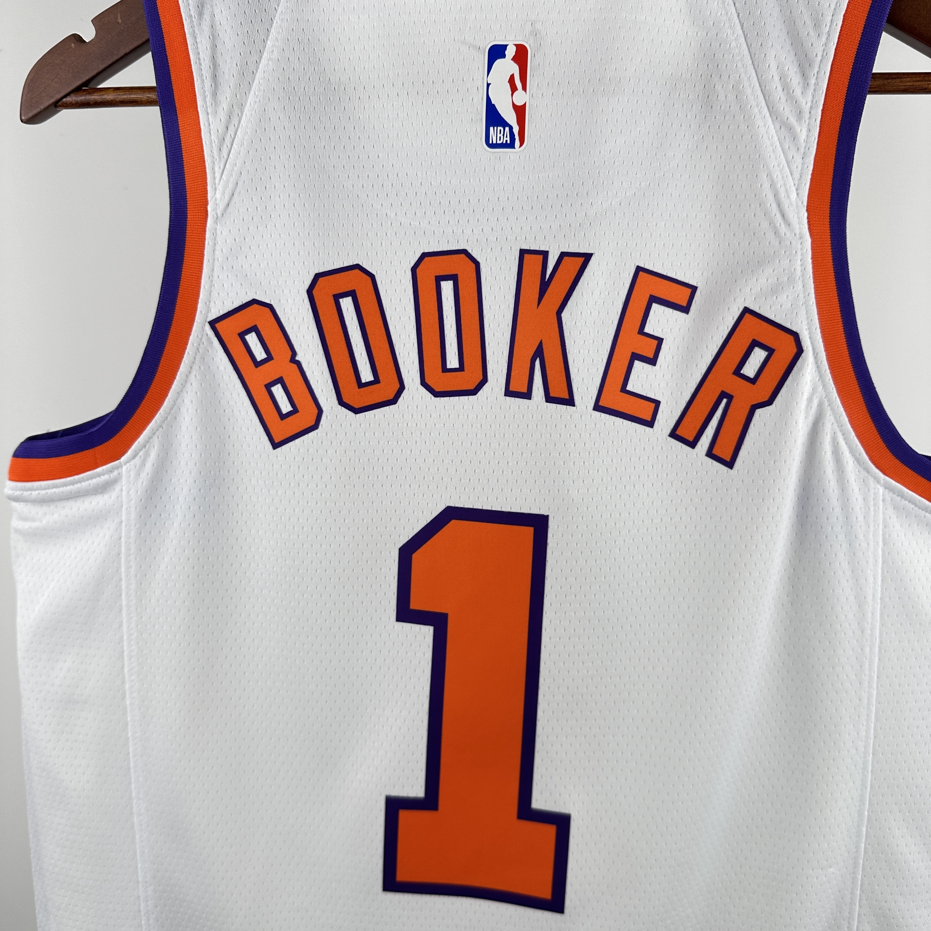 18 SEASON Phoenix Suns No.1