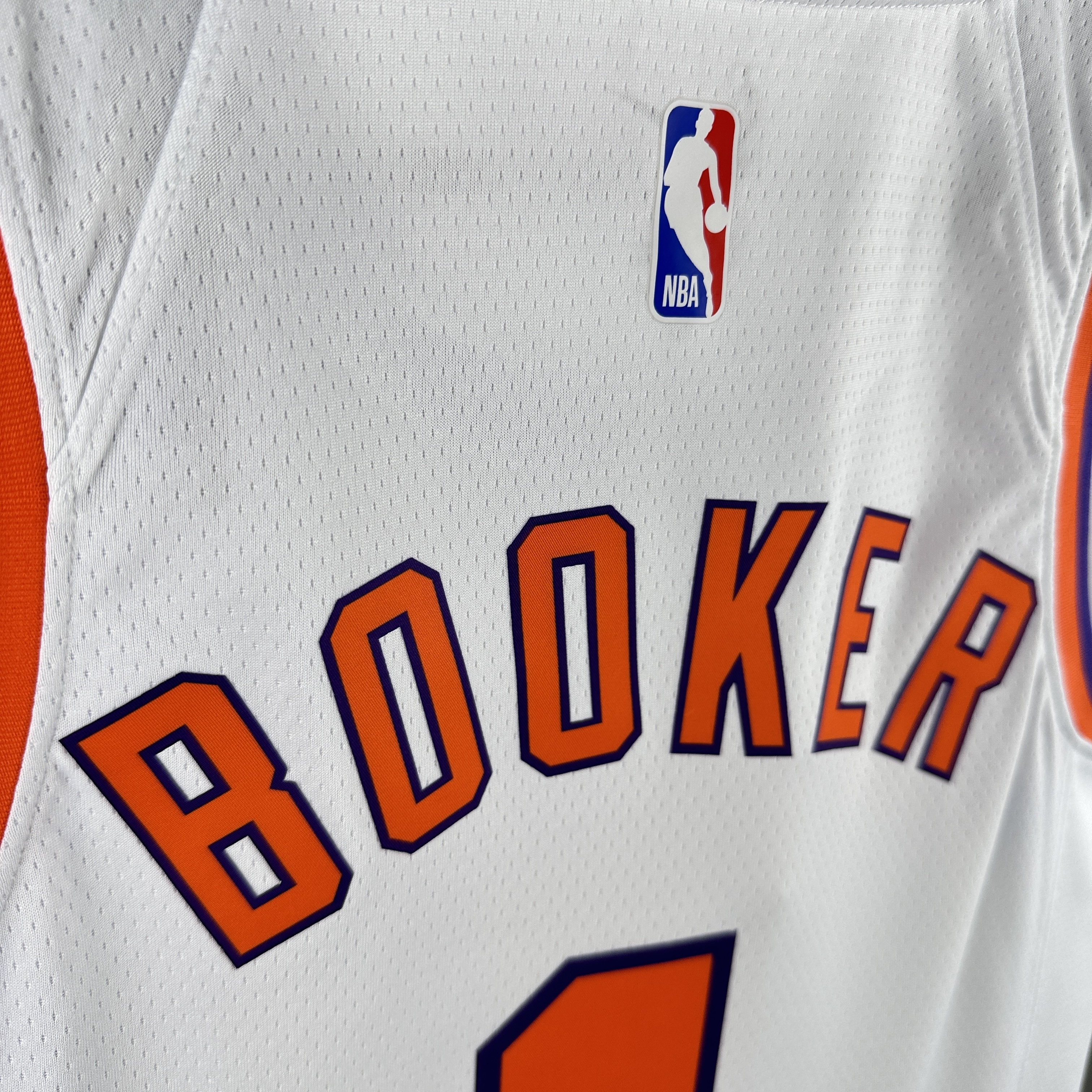 18 SEASON Phoenix Suns No.1