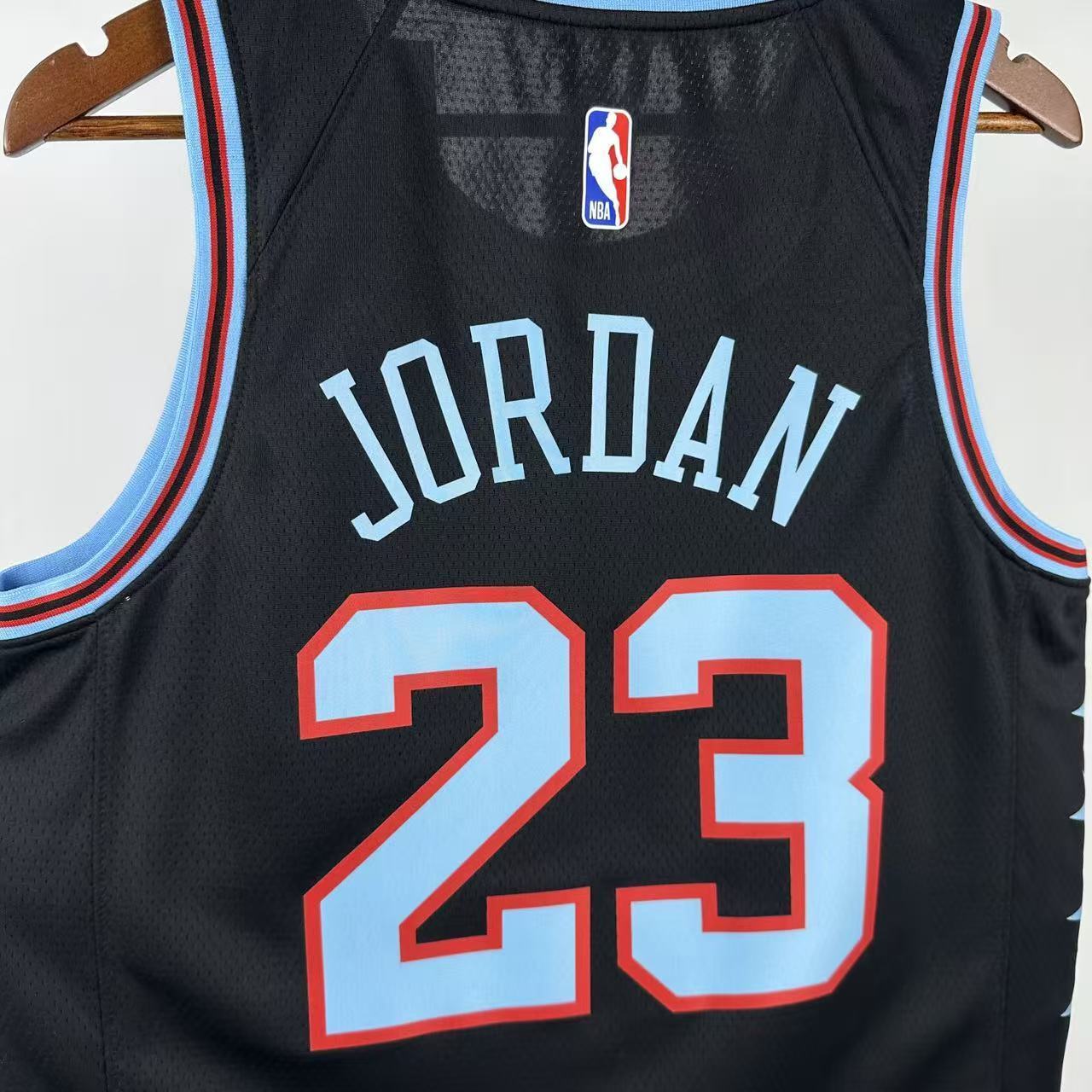 26 Season Chicago Bulls City Edition Jersey No.23