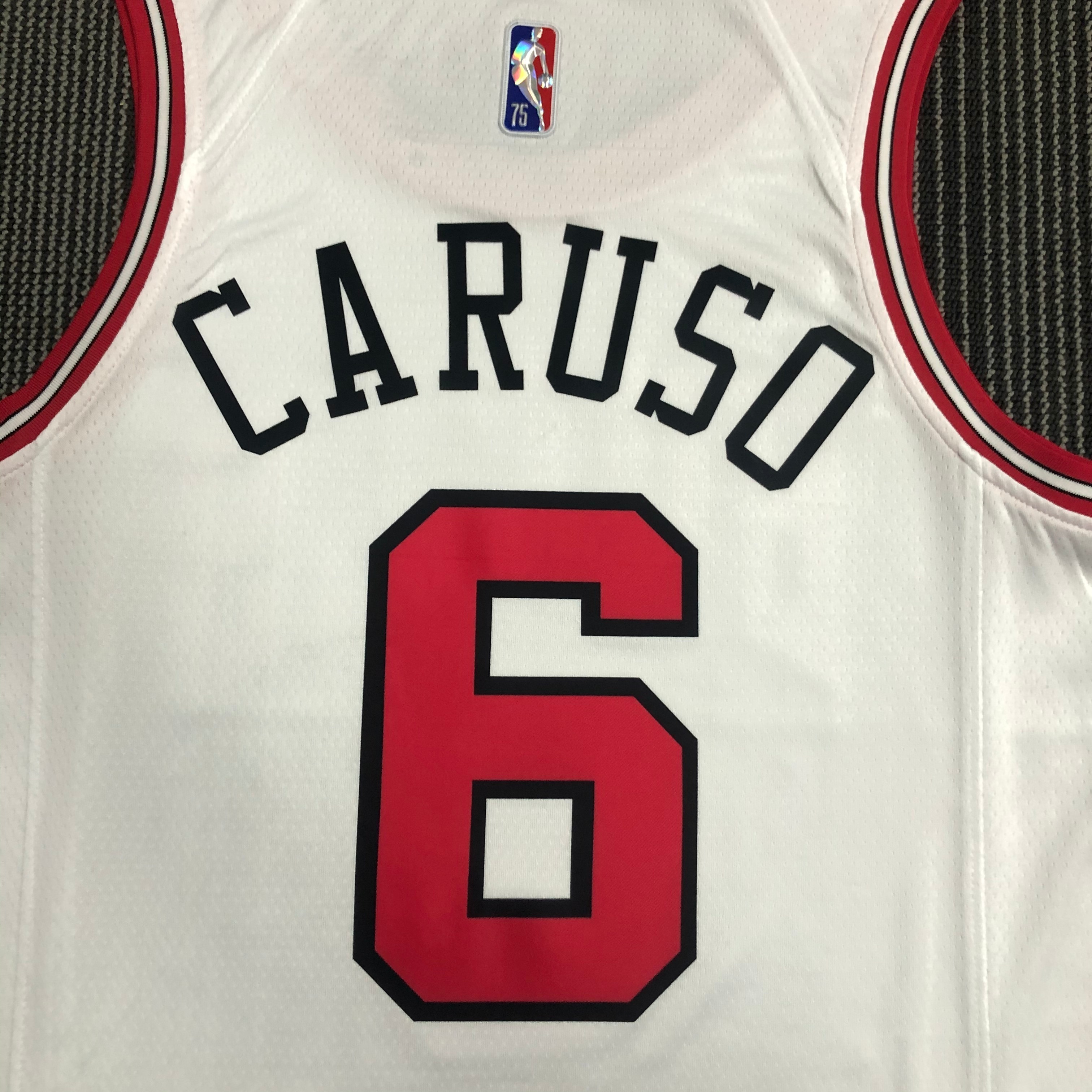 75th Anniversary Chicago Bulls White Jersey No.6
