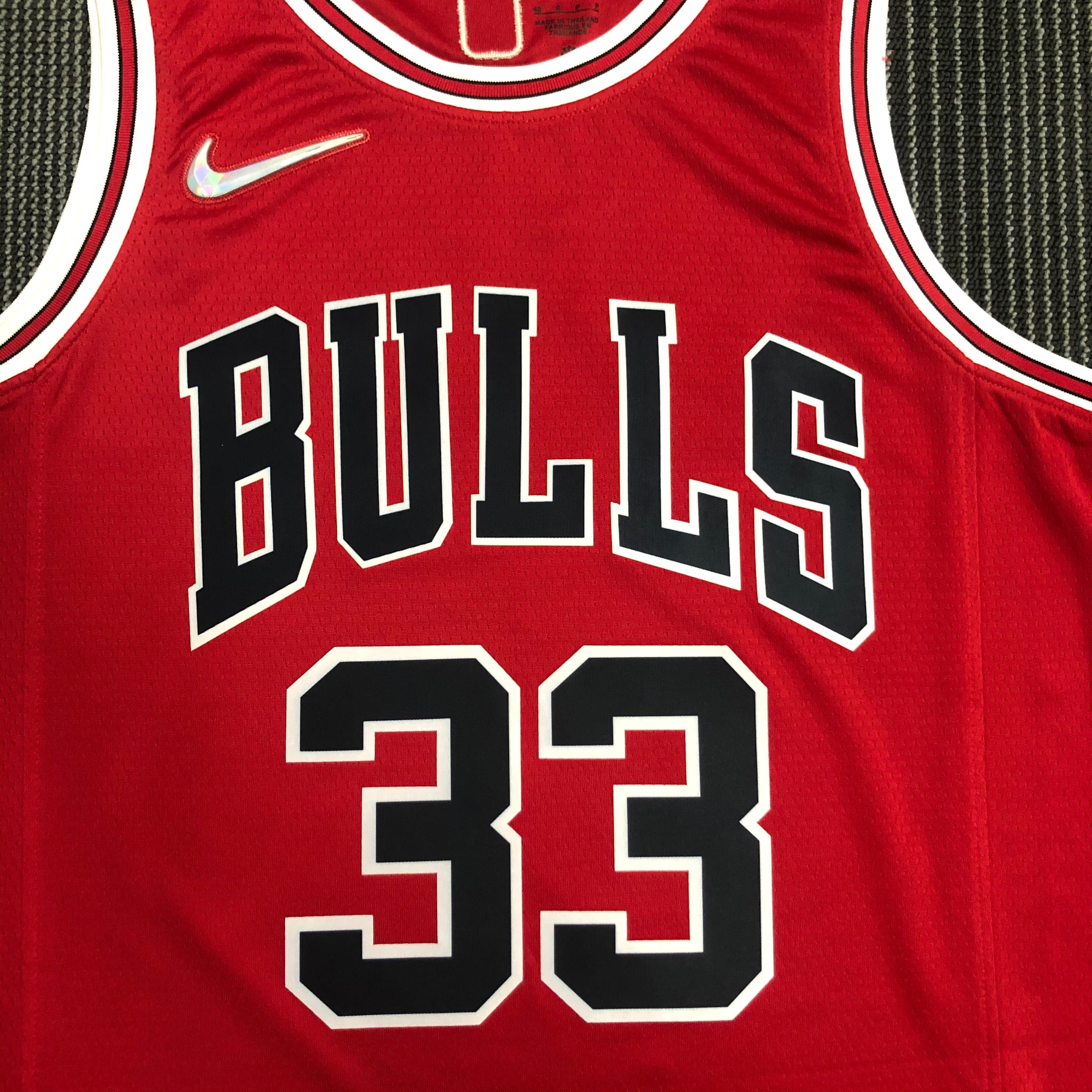 75th Anniversary Chicago Bulls Red Jersey No.3